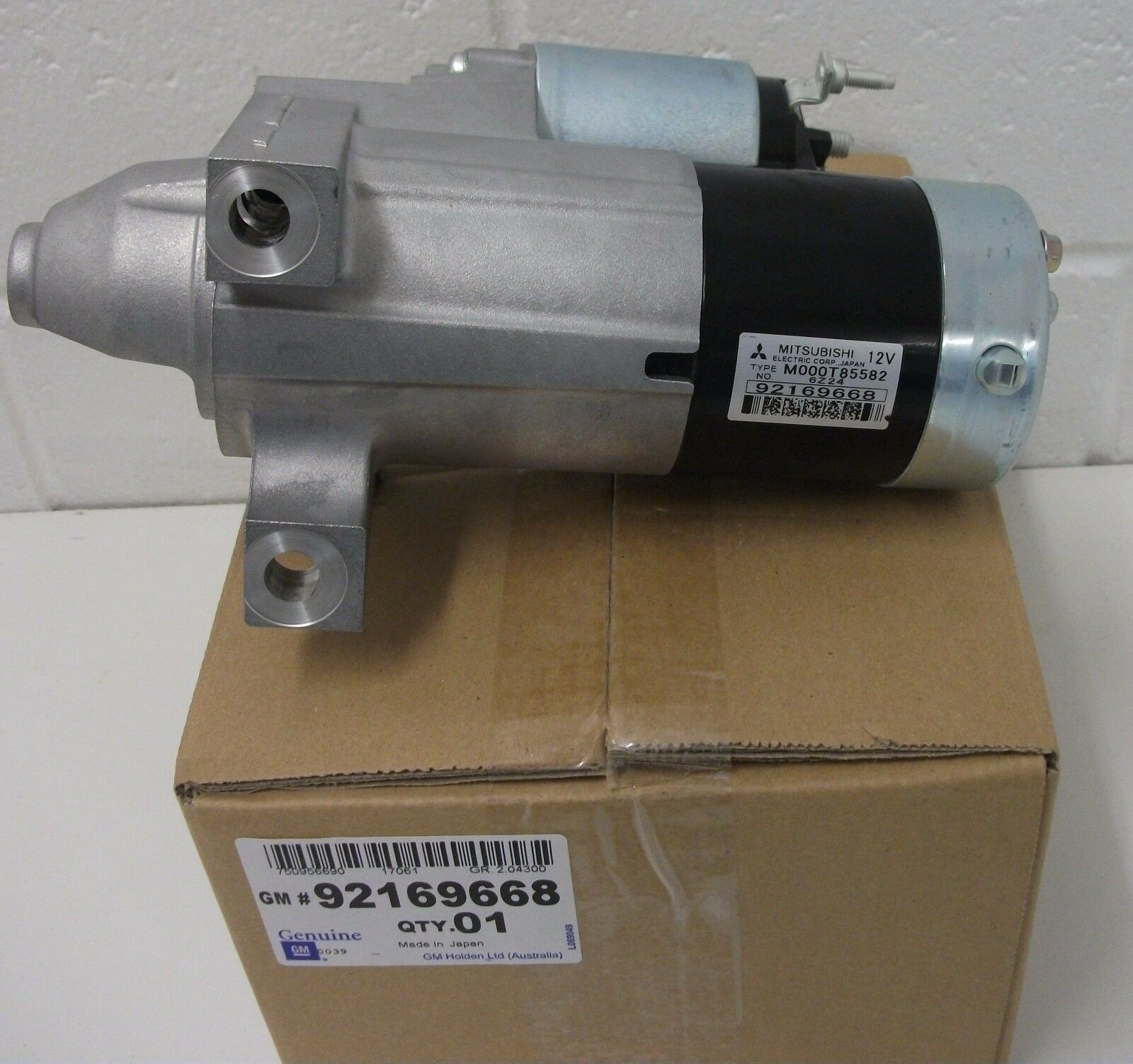 Genuine Holden Commodore V8 Starter Motor - Compatible with VY, VZ, WH, WK Models & LS1, LS2, L76, L98 Engines (Part #92169668) - Perfect for Engine Repair & Replacement in Classic Australian Muscle Cars