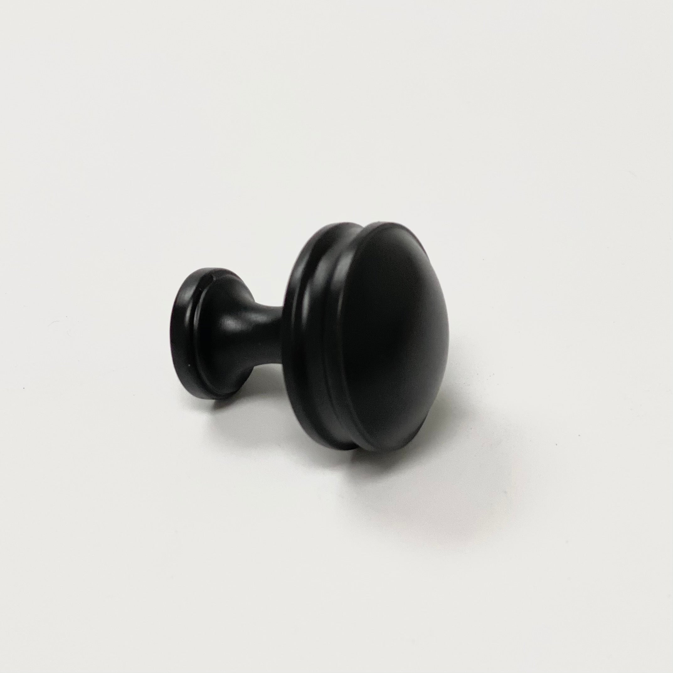 Matte Black Round Cabinet Knob - Modern Matte Finish Pull Handle for Kitchen Cabinets, Dressers & Furniture - Easy to Install Hardware for Home Renovation & DIY Projects