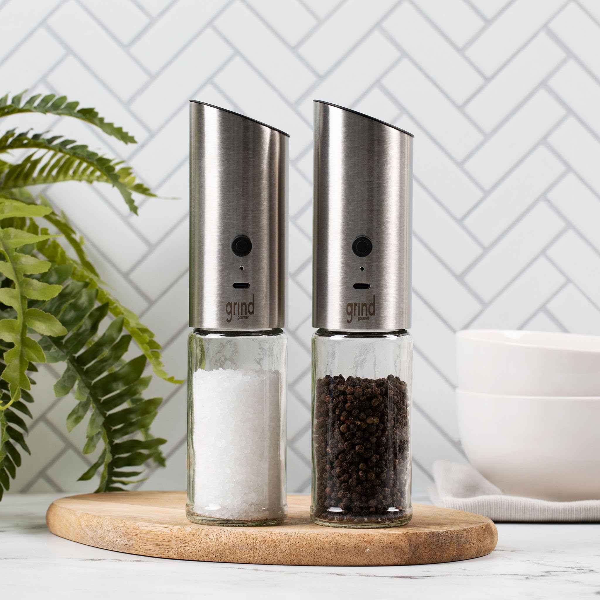 Premium Automatic Electric Salt & Pepper Grinder Mill - USB Rechargeable, Adjustable Coarseness, One-Hand Operation, Stainless Steel - Perfect for Kitchen, Dining Table & Outdoor Cooking