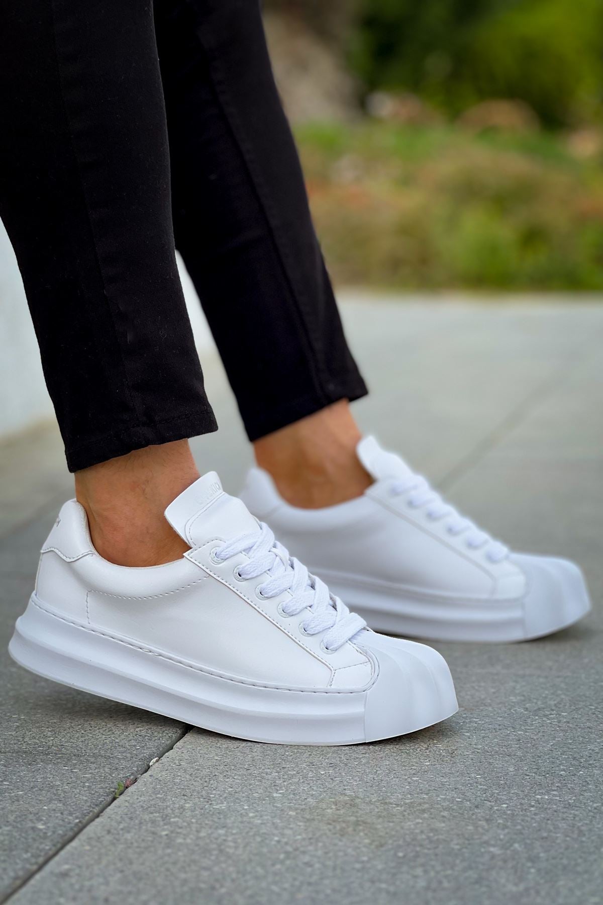 CH2411 Artenay Men's Sneakers White - Comfortable Casual Shoes for Walking, Running & Everyday Wear