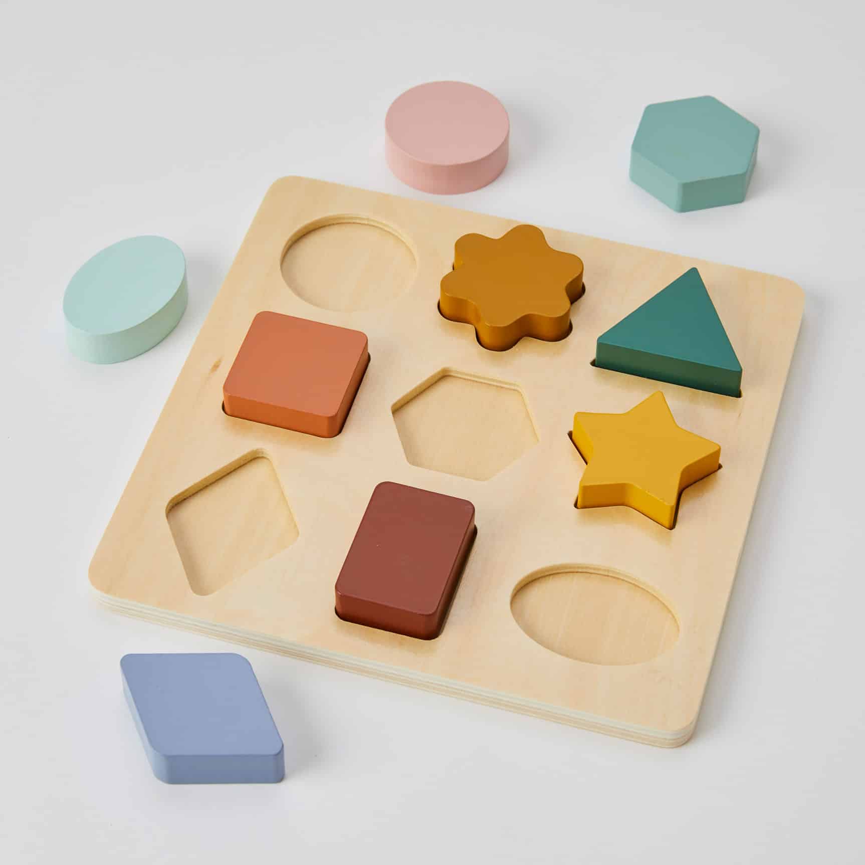 Wooden Toddler Shape Puzzle - Educational Learning Toy for Kids Ages 1-3 | Montessori Sorting & Matching Game for Early Childhood Development | Perfect for Home, Preschool & Daycare Activities