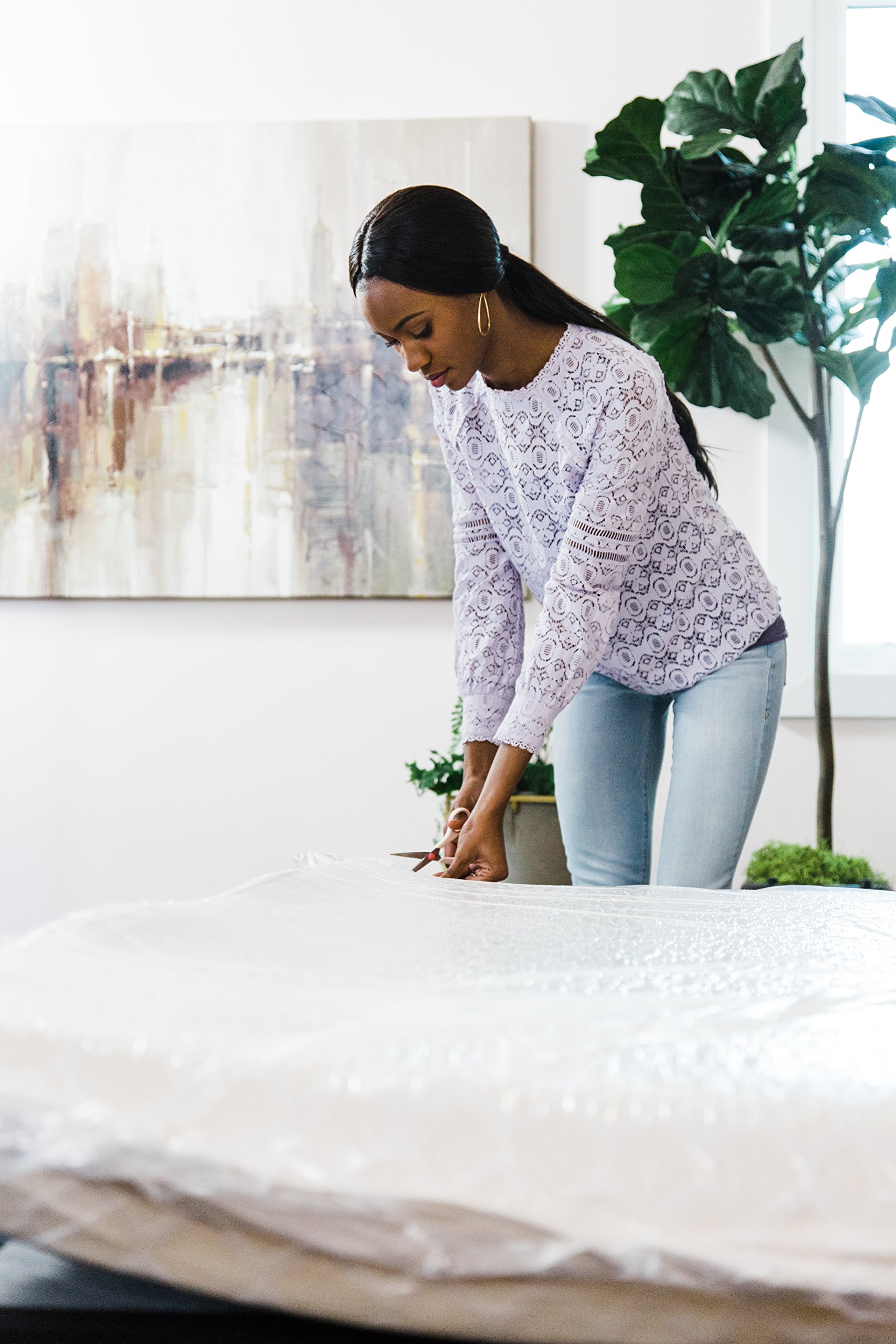 Signature Design by Ashley King Size Chime 8 Inch Medium Firm Gel Memory Foam Mattress - Green Tea & Charcoal Infused for Cool Sleep - Perfect for Back Pain Relief & Pressure Point Support in Master Bedrooms