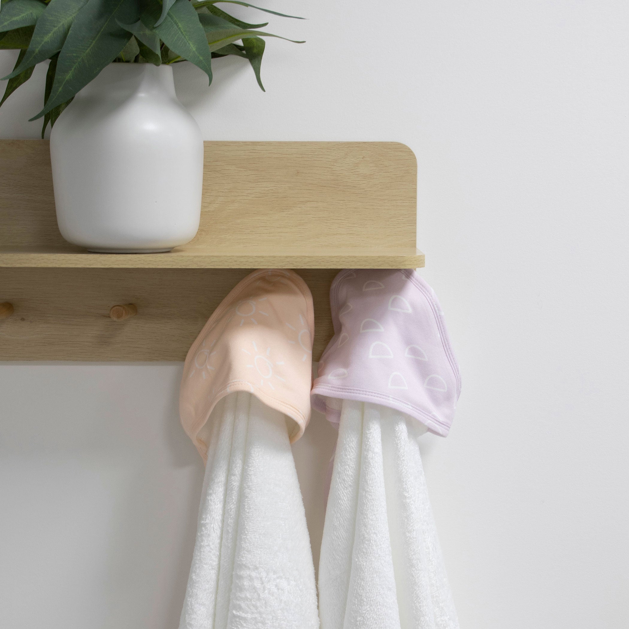 Nordic 2-Pack Hooded Baby Towel Set - Soft Peach & Lilac for Newborns, Infants & Toddlers - Perfect for Bath Time, Swimming & Beach Outings