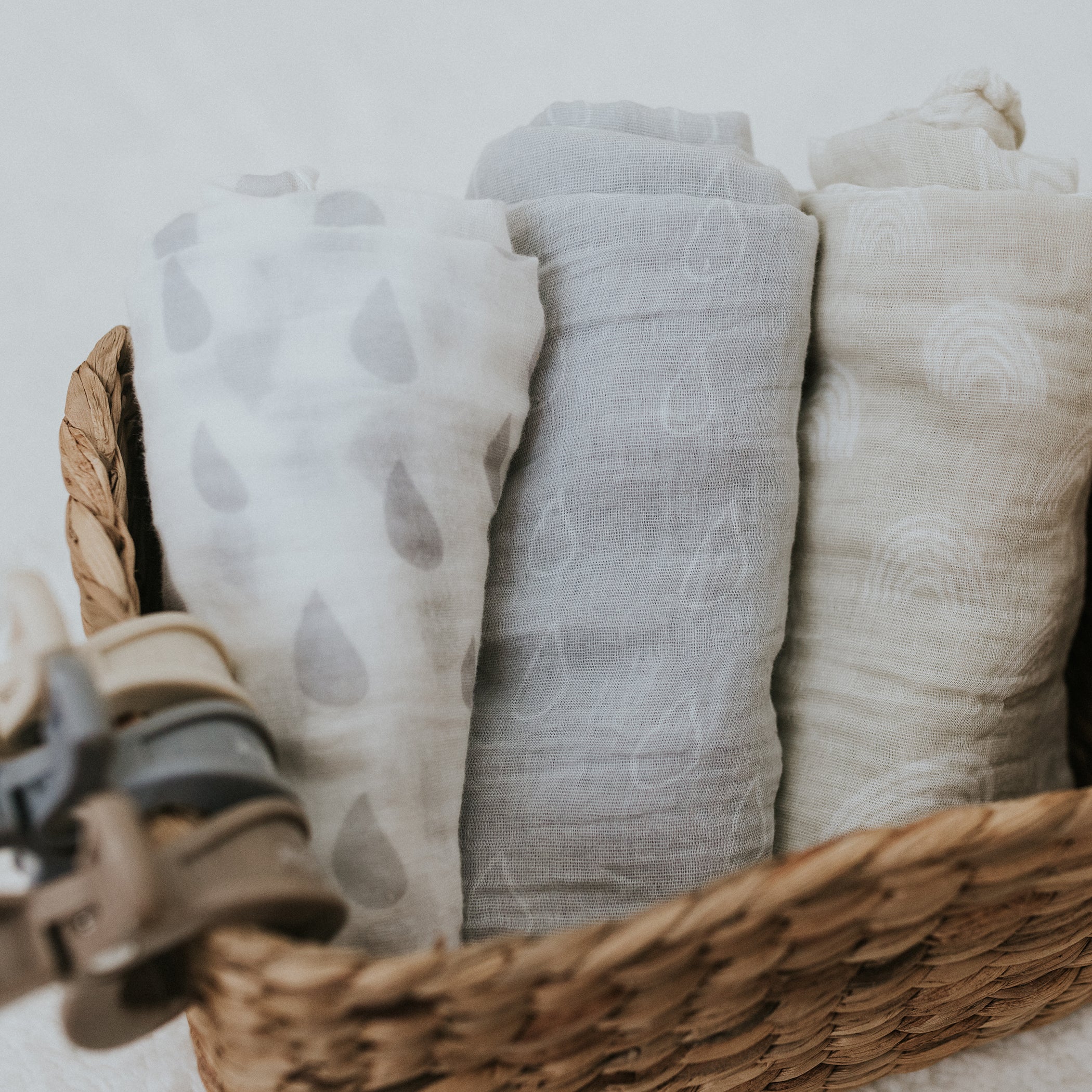 Premium 3-Pack Nordic Style Muslin Baby Swaddle Wraps - Soft Breathable Grey & Sand Colors for Newborns | Perfect for Swaddling, Nursing Cover & Stroller Blanket