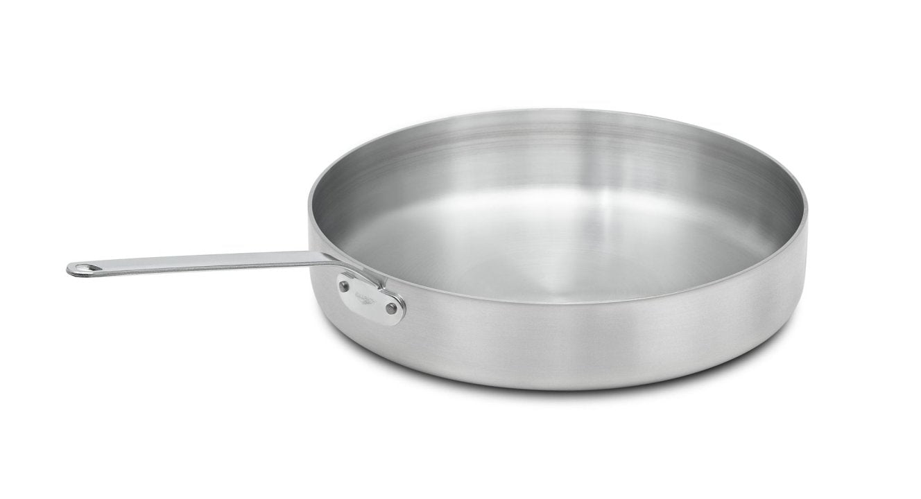 Vollrath TriVent 7.5 Quart Aluminum Sauté Pan with Lid - Professional Grade Cookware for Restaurants, Catering & Home Cooking - Perfect for Searing, Braising & Sautéing Vegetables, Meats & More