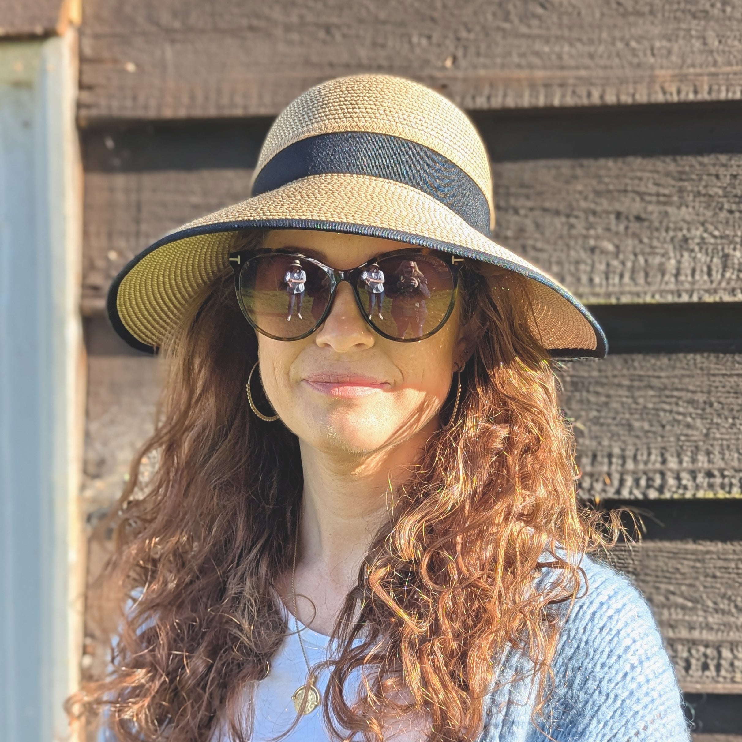 Open Back Bow Foldable Sun Hat for Women - 57cm Wide Brim Dark Natural Straw Hat - Perfect for Beach, Garden, and Outdoor Summer Activities