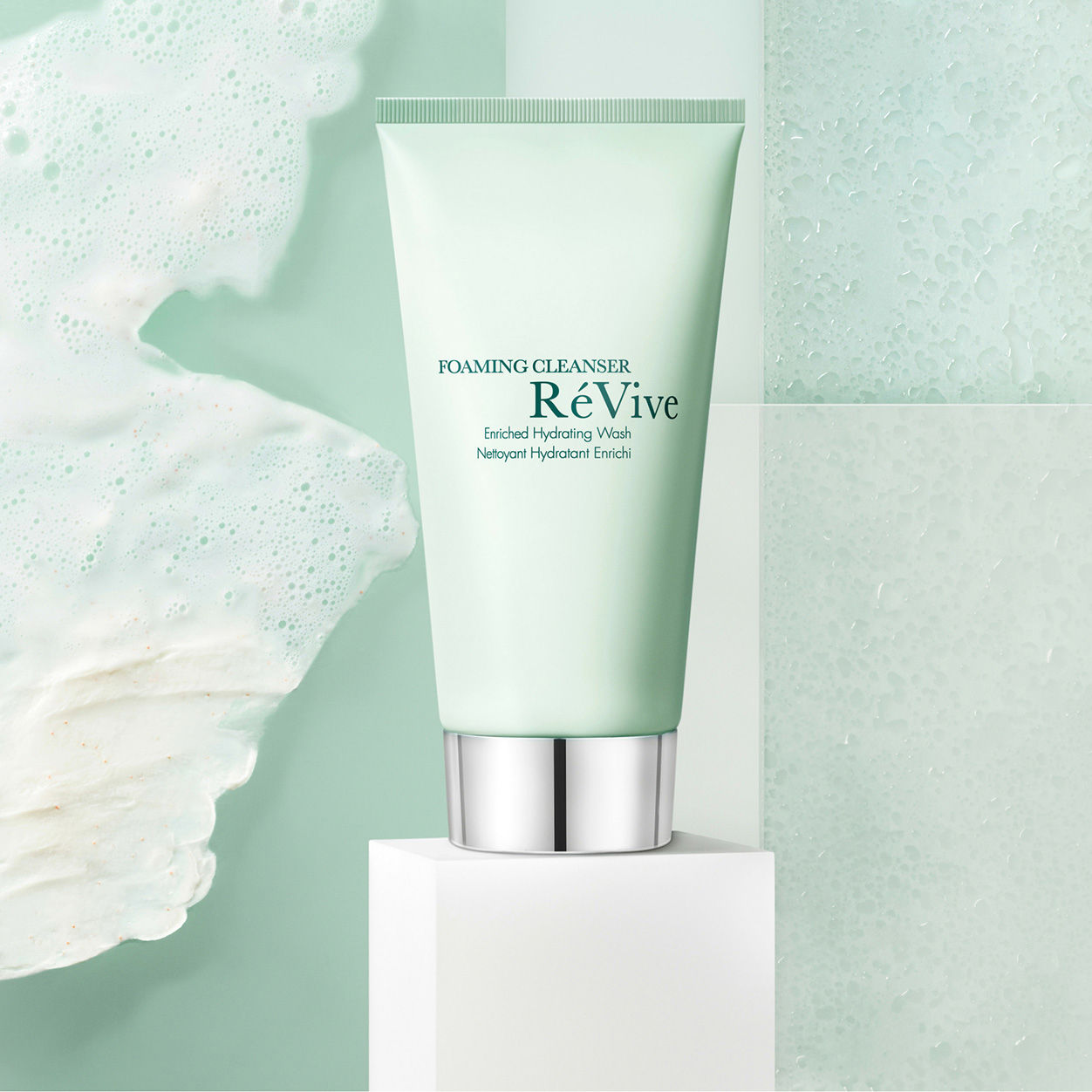 Hydrating Foaming Cleanser for Dry Skin - Gentle Face Wash with Moisturizing Formula - Perfect for Daily Skincare Routine & Sensitive Skin Care
