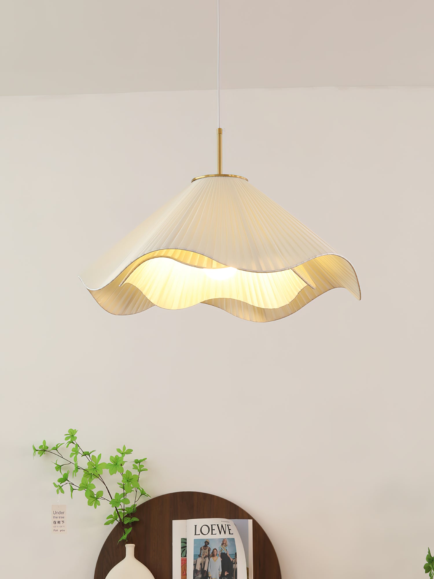 Elara Pendant Light - Modern Hanging Ceiling Lamp for Kitchen Island, Dining Room & Bedroom - Elegant Glass Shade with Gold Finish - Perfect for Home Decor & Interior Lighting