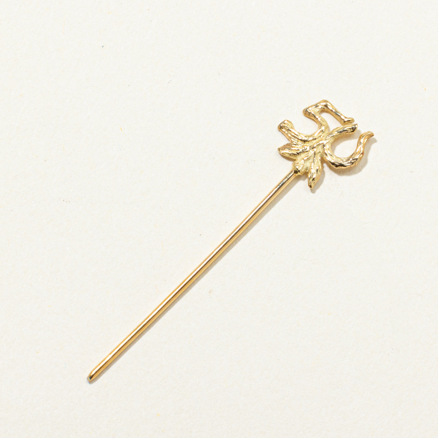 18k Yellow Gold '50' Pin by Cavelti - Elegant Jewelry for Birthdays, Anniversaries & Special Occasions