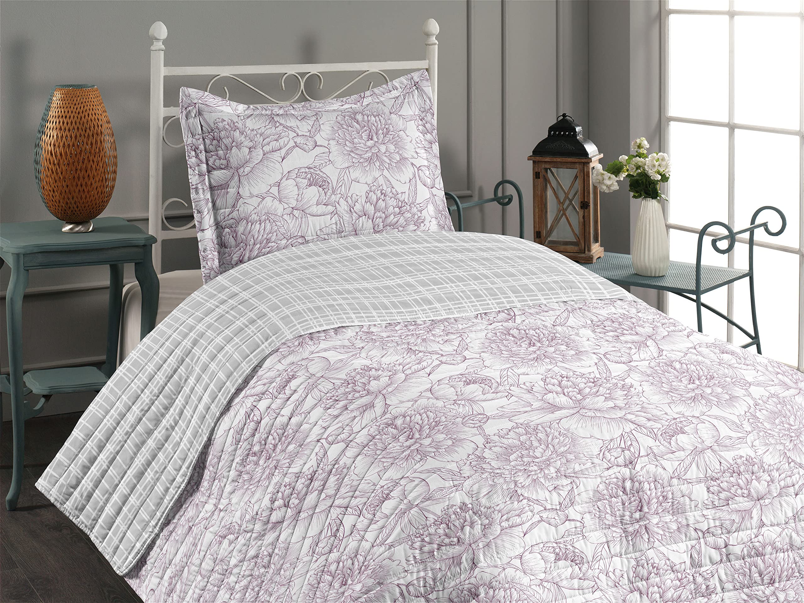 Ambesonne Floral Reversible Bedspread Set - Hand Drawn Rose Chamomile Peonies Design, Microfiber Comforter & Pillow Shams, Twin Size Pale Mauve - Perfect for Spring Bedroom Decor, Guest Room Makeover & Boho Chic Home Styling