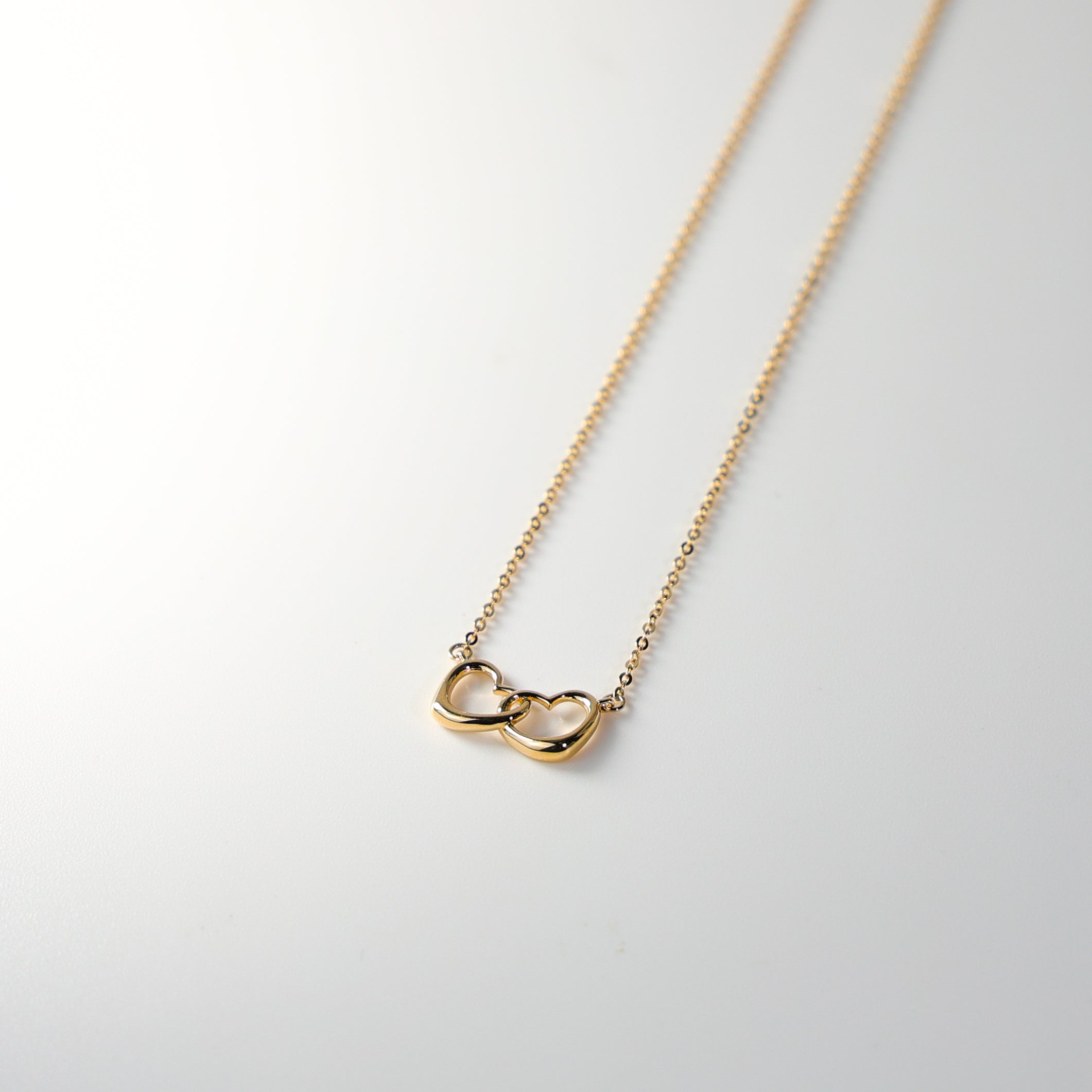 Gold Interlocking Heart Necklace NK0101 - Romantic Couple Jewelry Gift for Valentine's Day, Anniversary & Special Occasions