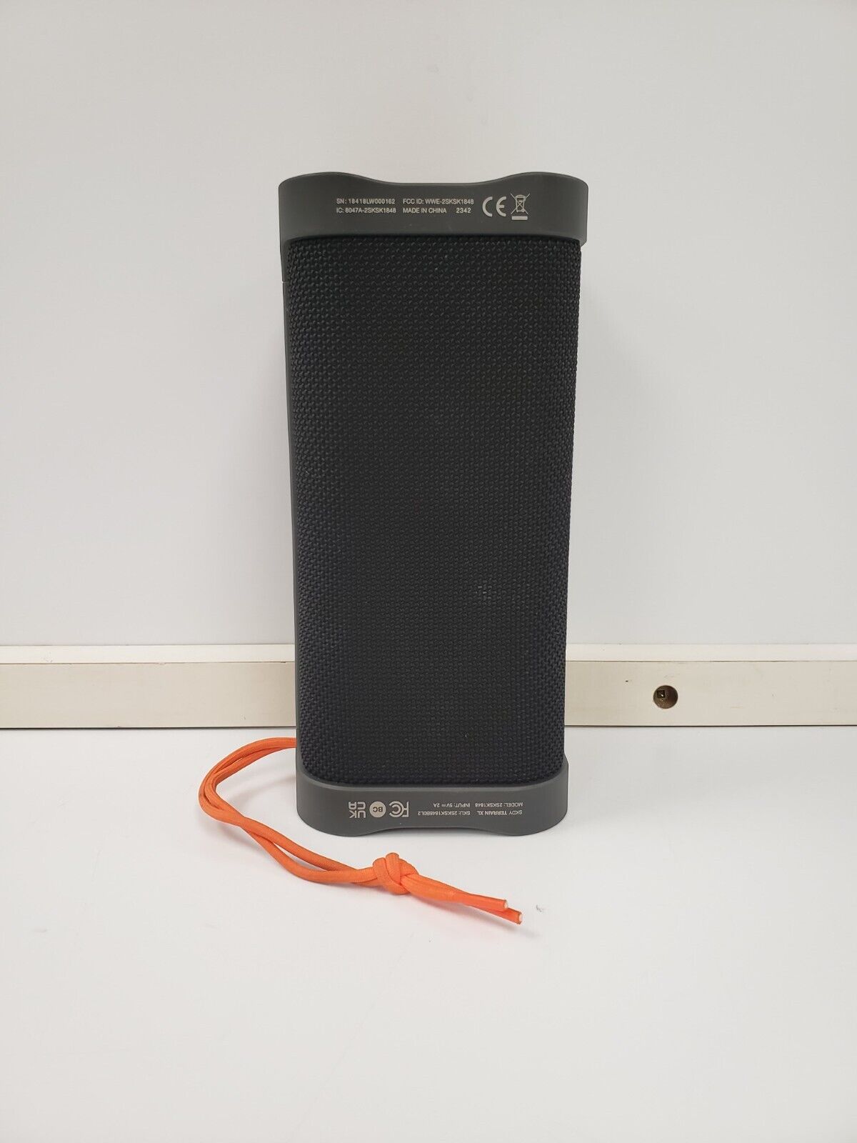 Skull Candy 2SKSK1848 Bluetooth Speaker - Portable Wireless Speaker with Powerful Bass, 12-Hour Playtime - Perfect for Outdoor Adventures, Beach Parties & Home Use