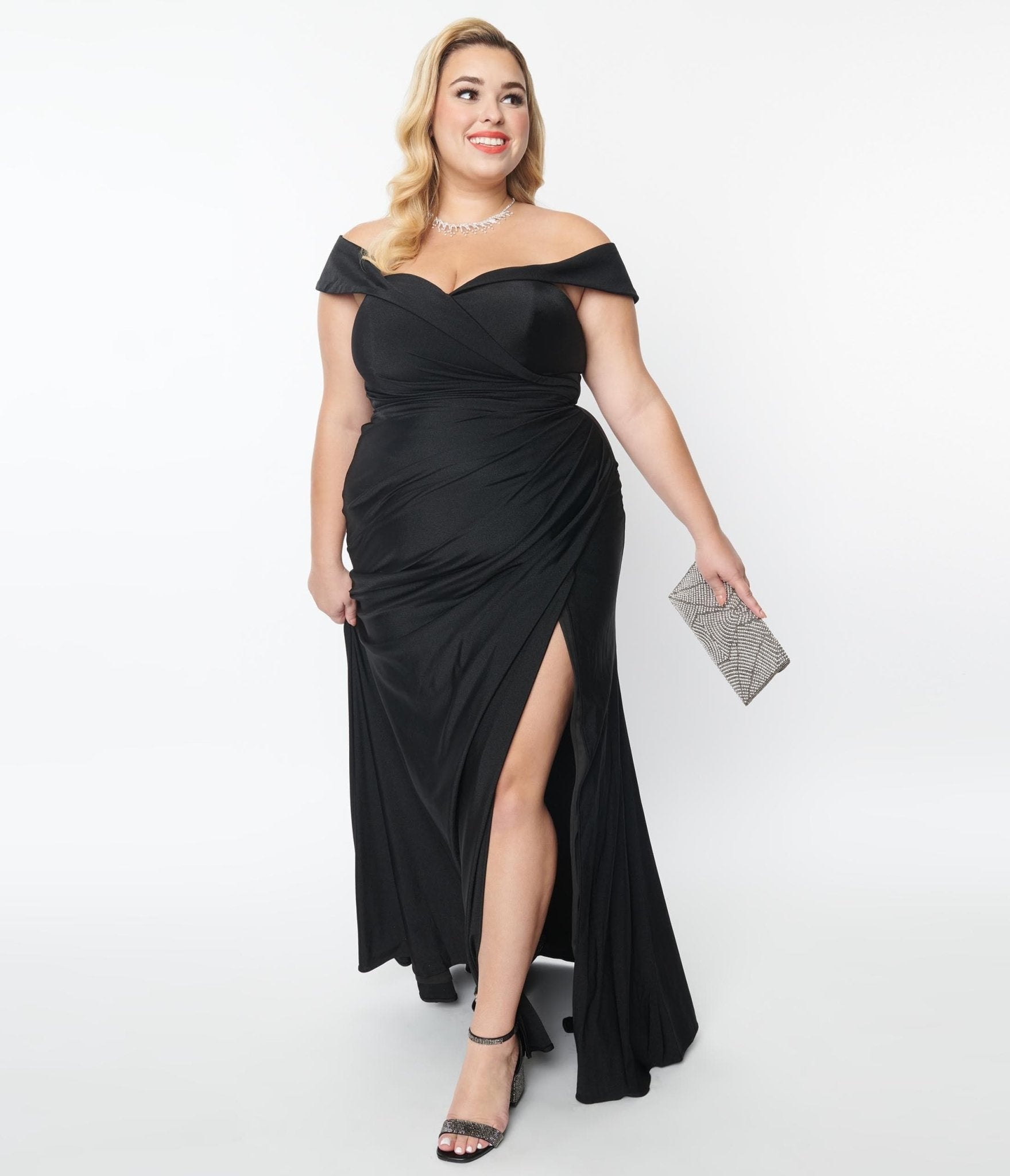 Elegant Plus Size Black Off The Shoulder Maxi Dress for Women - Perfect for Weddings, Parties & Special Occasions