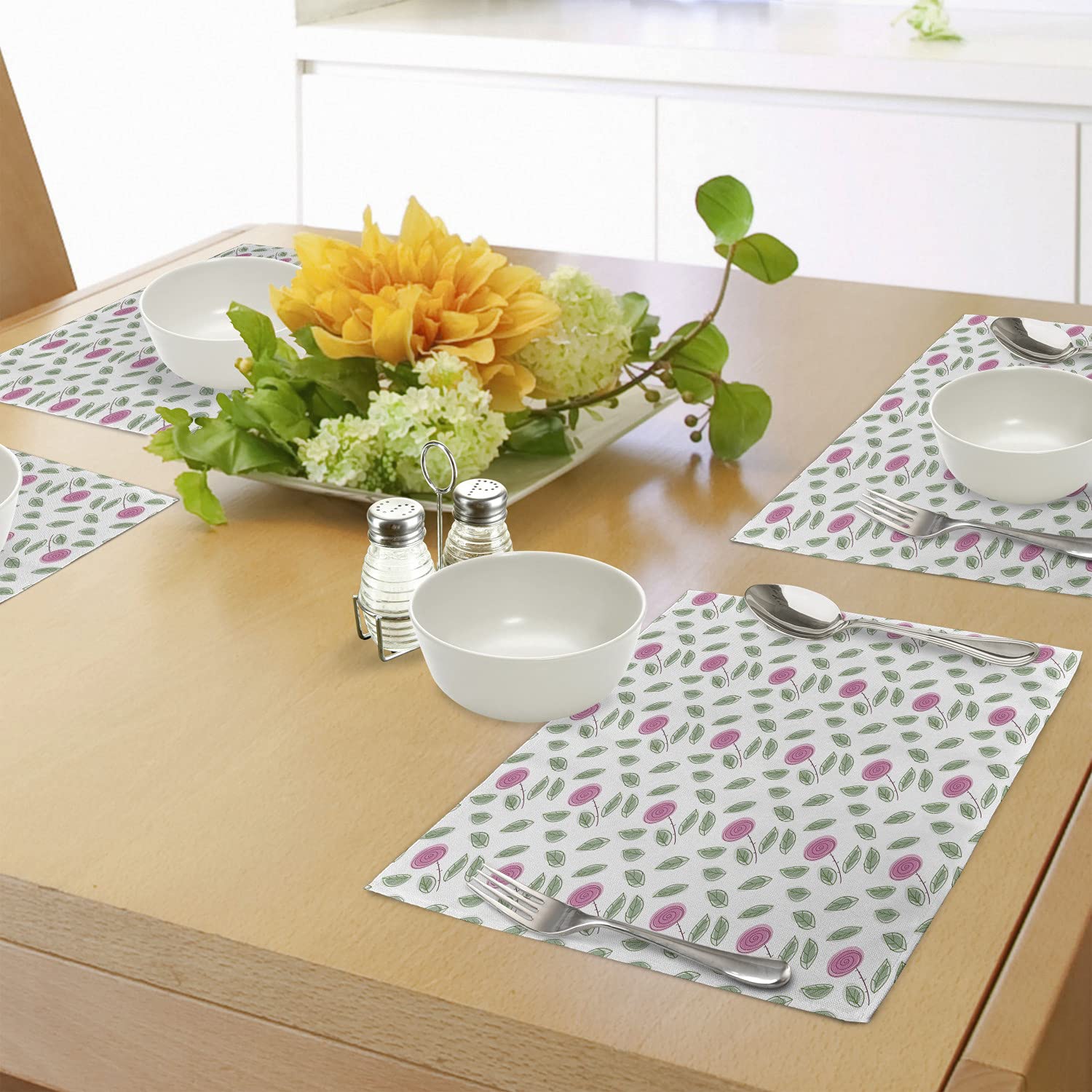 Ambesonne Rose Place Mats Set of 4 - Modern Pink Rose Blossom Spiral Design with Green Leaves - Washable Fabric Table Mats for Dining Room & Kitchen Decor - Perfect for Dinner Parties, Holiday Gatherings & Everyday Use (Pink, Reseda Green, White)