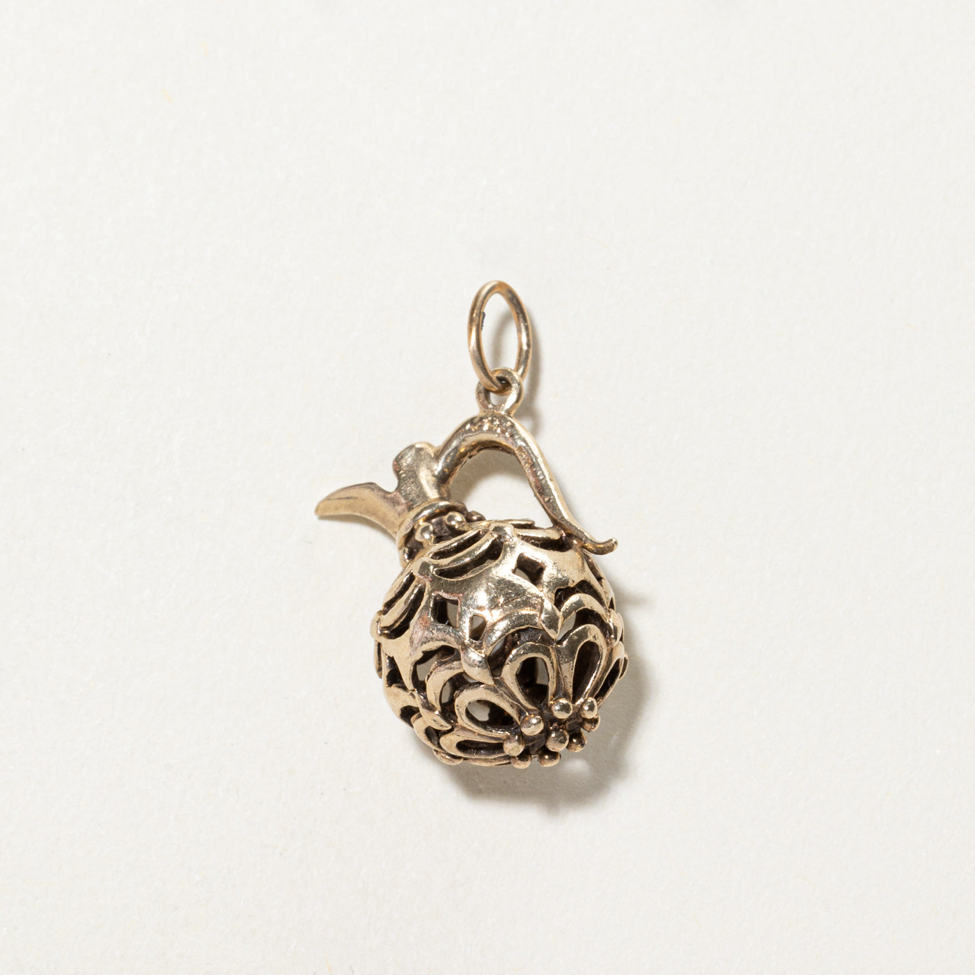 10K Yellow Gold Ornate Carafe Charm Pendant Necklace - Elegant Wine Bottle Jewelry Gift for Women - Perfect for Parties, Weddings & Special Occasions