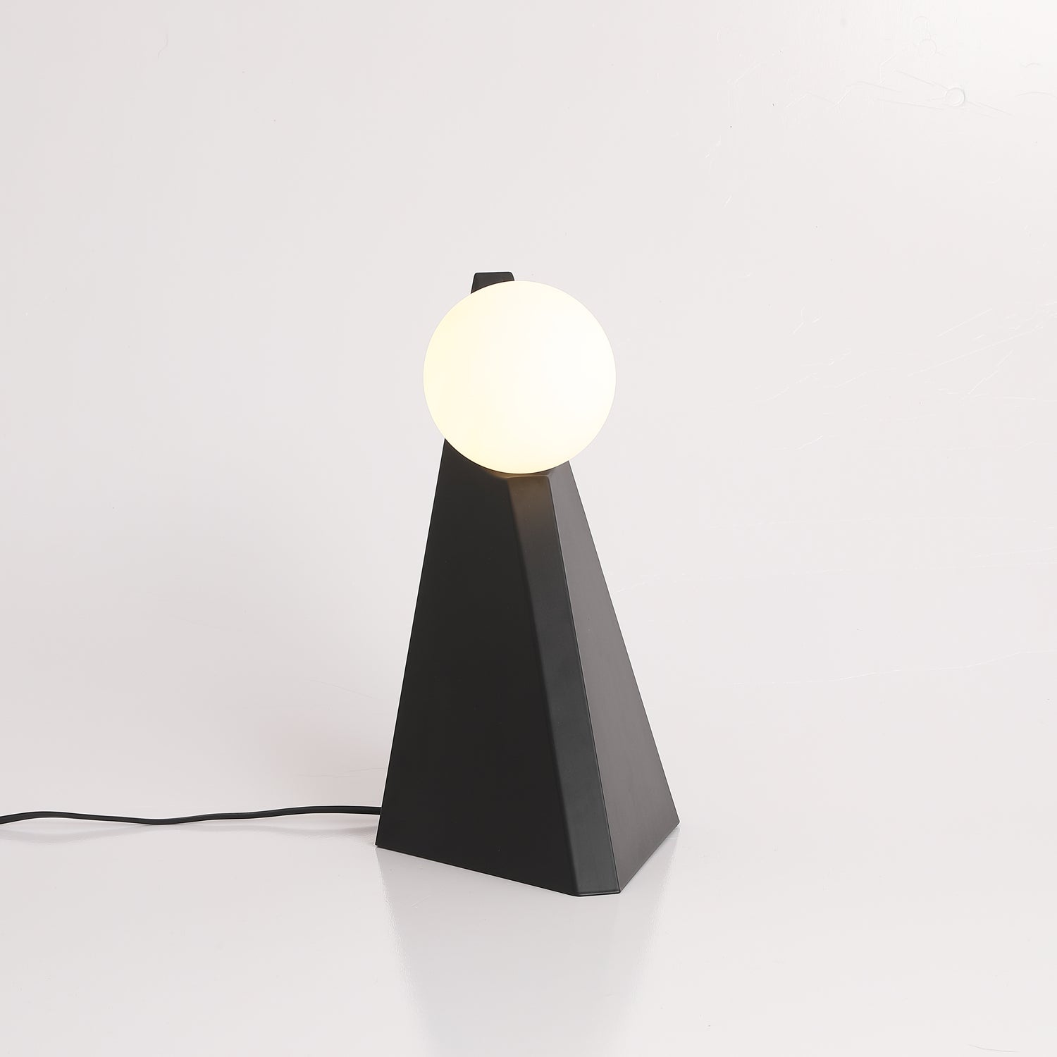 Elegant Noir Roy Table Lamp - Modern Bedside & Living Room Lighting for Home Decor