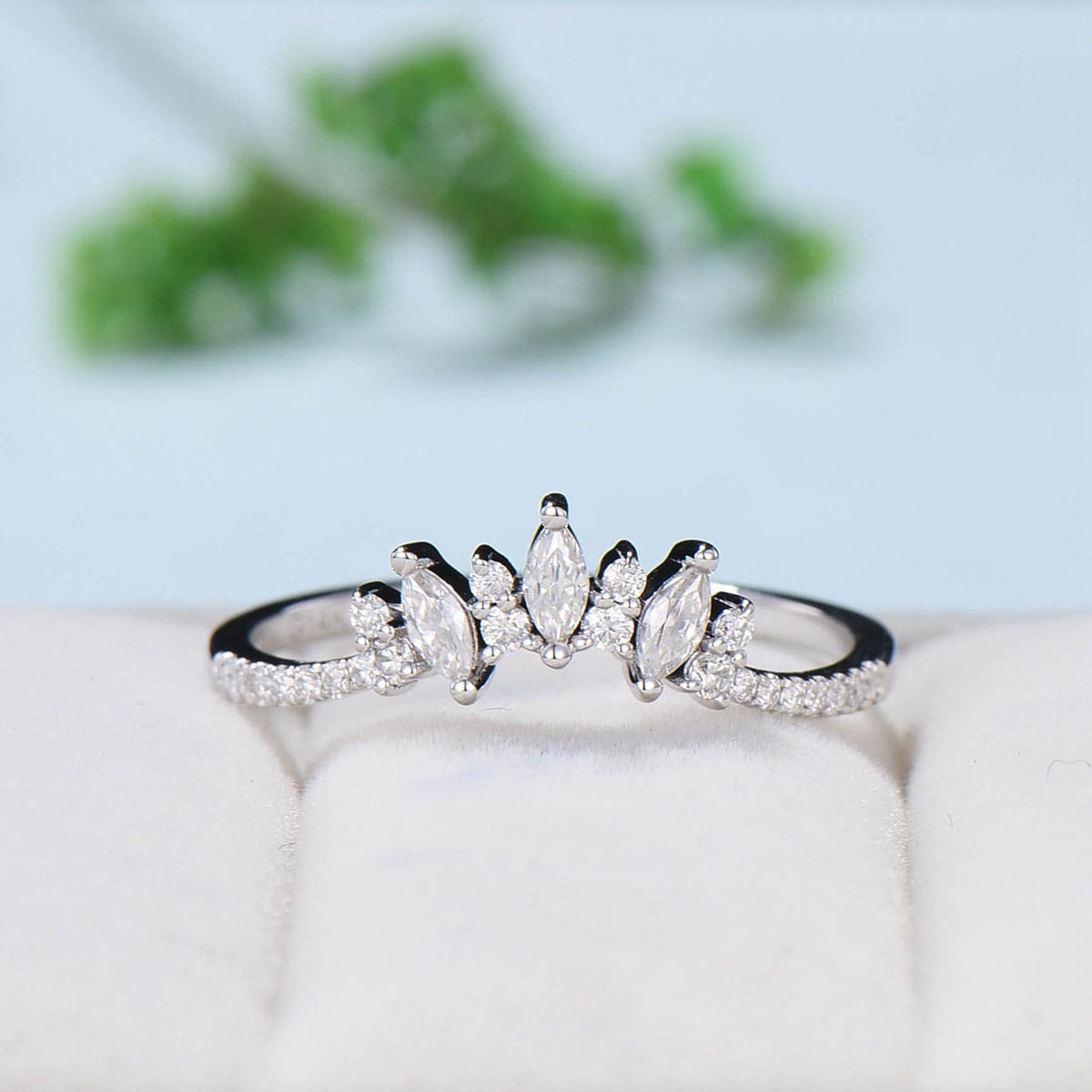 Moissanite Wedding Band for Women - Rose Gold Vintage Marquise Diamond Engagement Ring, Unique Curved V-Shaped Matching Stackable Bridal Ring Set - Perfect for Wedding, Anniversary, Promise Gift & Everyday Elegance