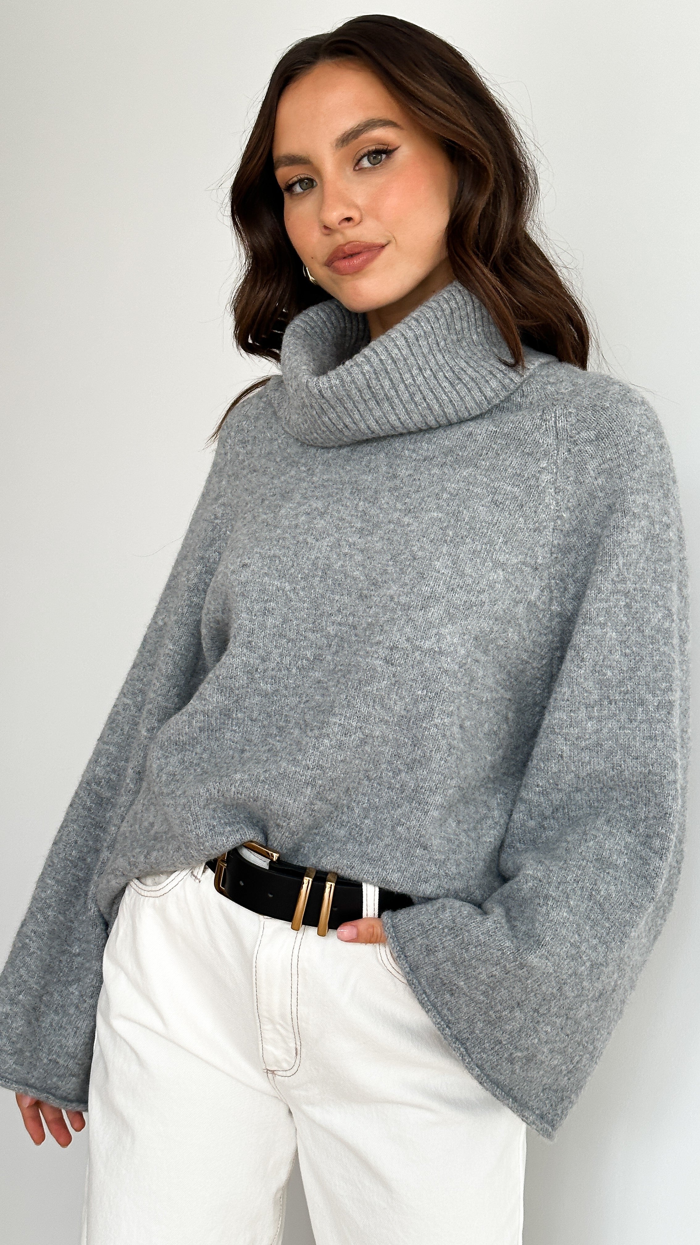 Jacques Grey Knitted Jumper for Women - Soft & Cozy Winter Sweater - Perfect for Casual Outfits, Office Wear & Holiday Gatherings