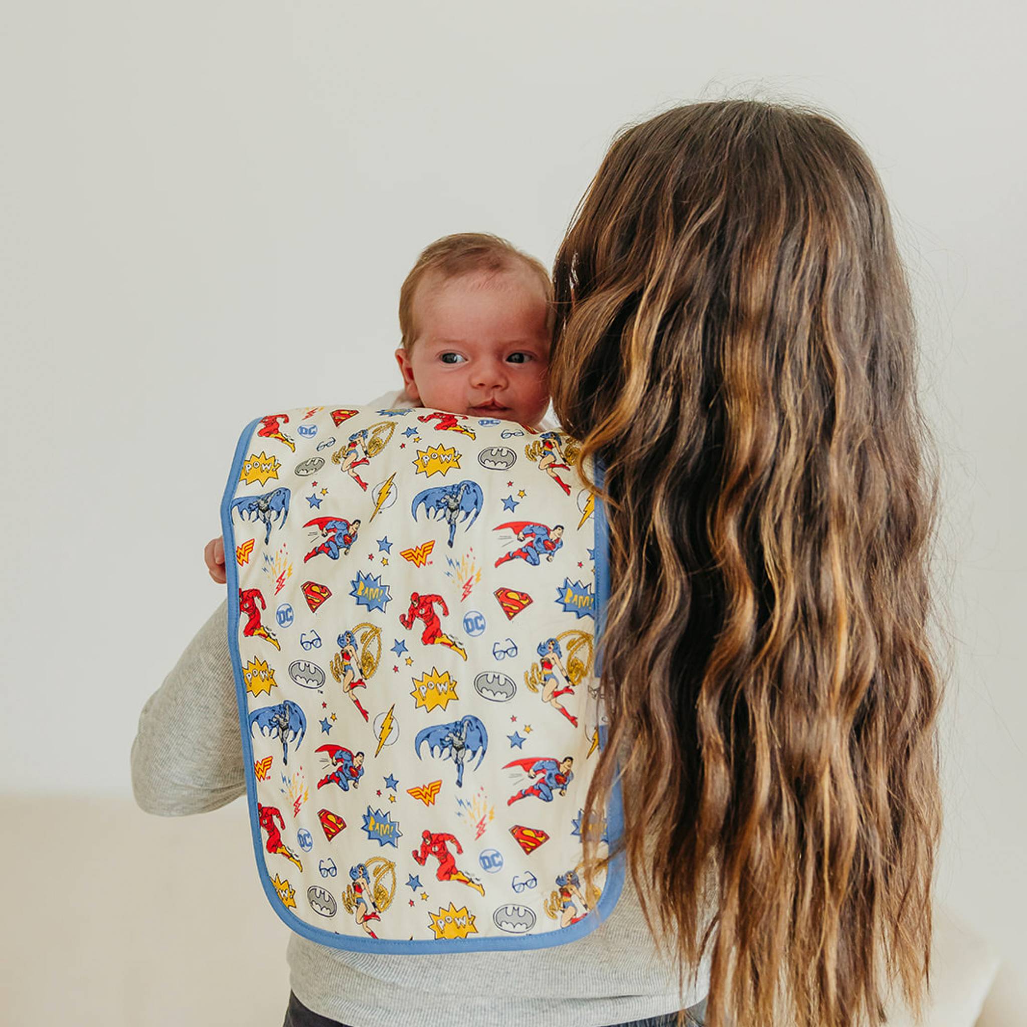 Premium Burp Cloths for Babies - Soft & Absorbent Justice League™ Design - Perfect for Feeding, Spit-Up & Drool Control - Superhero Themed Baby Essentials
