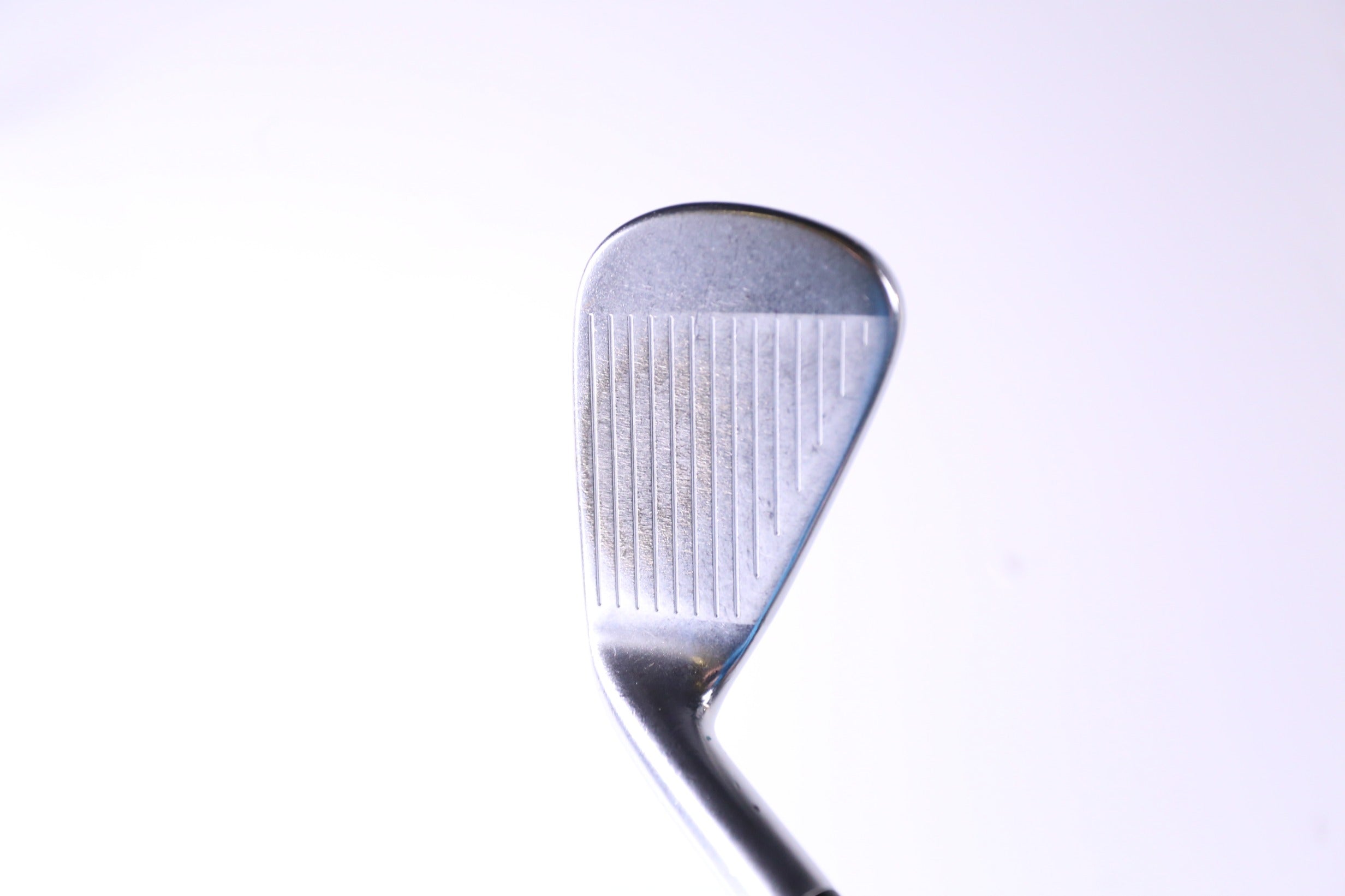 Used Callaway Apex CF16 7 Iron Right Handed Stiff Flex Golf Club - Perfect for Practice & Game Improvement