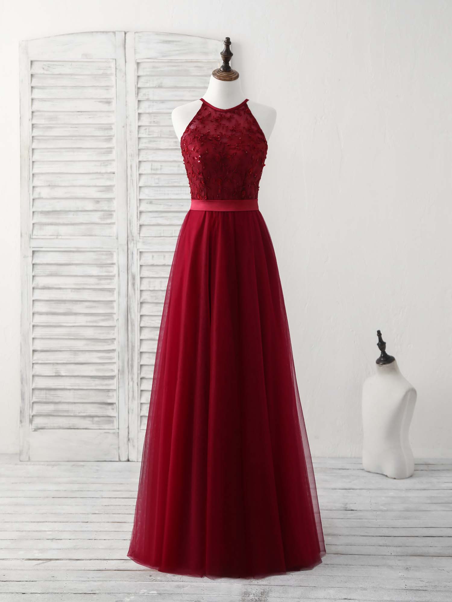 Elegant Burgundy Tulle Lace Long Prom Dress & Bridesmaid Gown - Perfect for Formal Dances, Weddings, and Special Occasions