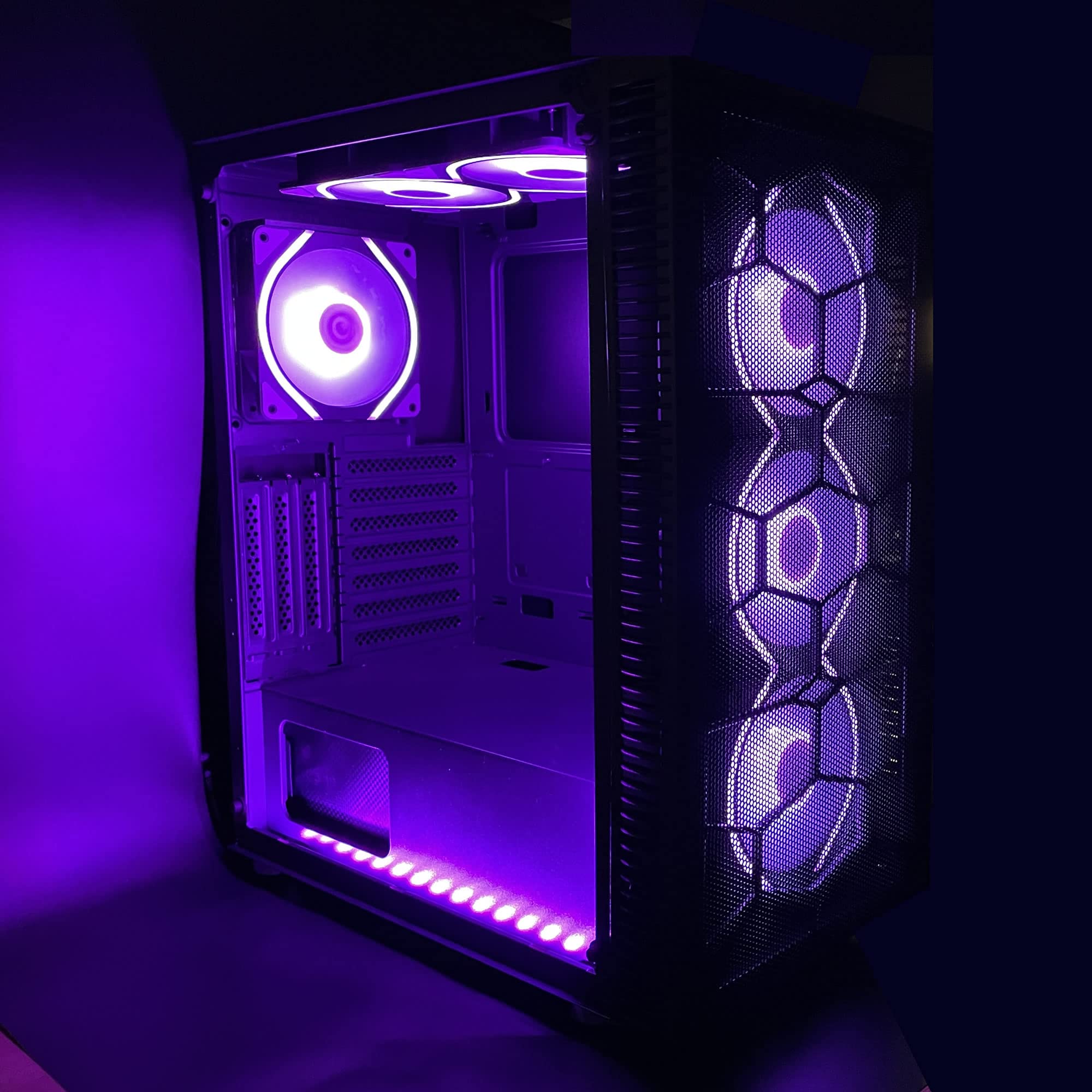SaharaGaming P44M Mid Tower PC Case - Mesh & Tempered Glass Design with 4 x 120mm RGB Pirate Eye Fans & Universal Fan Hub (Black) - Ideal for Gaming Rigs, Streaming Setups & Custom PC Builds