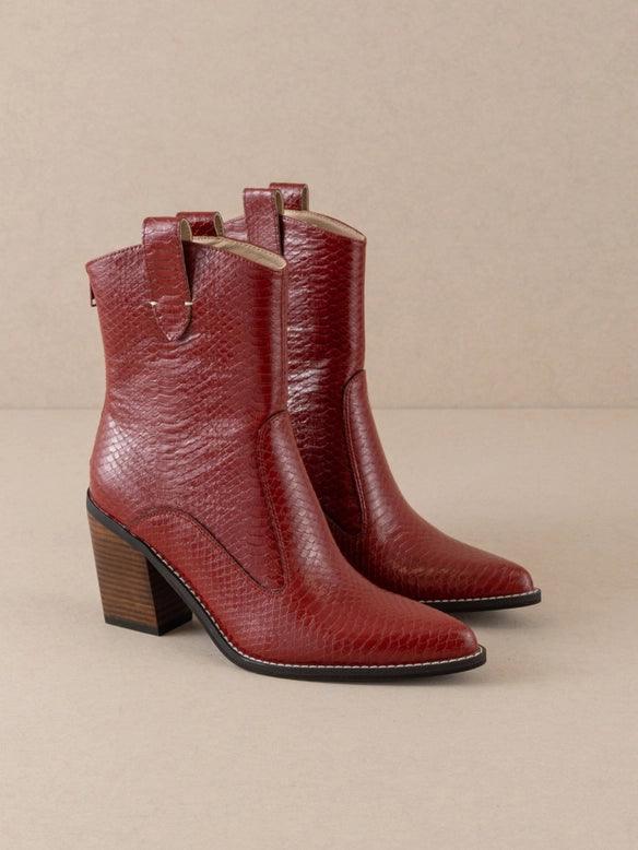 Tara Red Two-Panel Western Boots for Women - Stylish Cowgirl Boots for Riding, Country Fashion & Outdoor Events