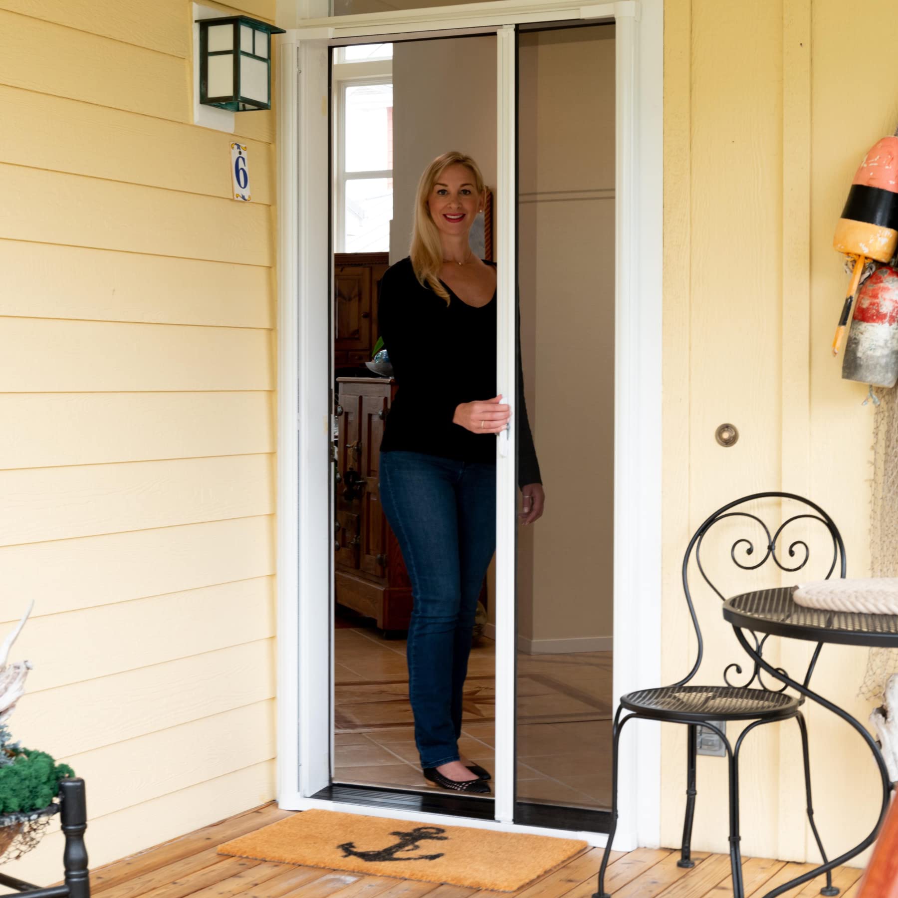 LARSON Brisa Single Sandstone Retractable Screen Door with EZ-Glide System & Secure Locking Latch Handle - Fits 78