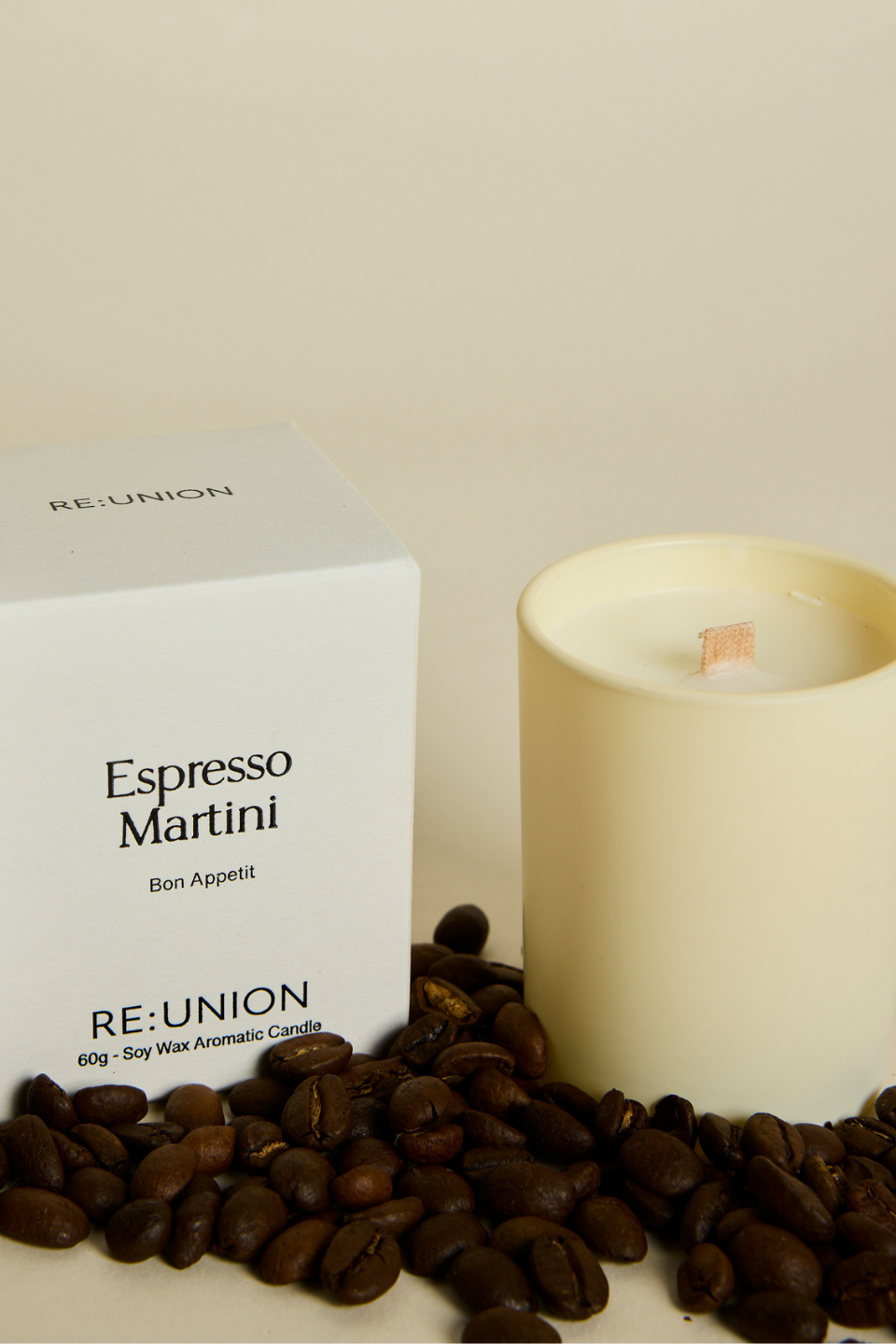 Espresso Martini 210g Soy Candle - Handmade Coffee Scented Candle for Home, Office & Romantic Date Nights - Long Lasting Aromatherapy Gift