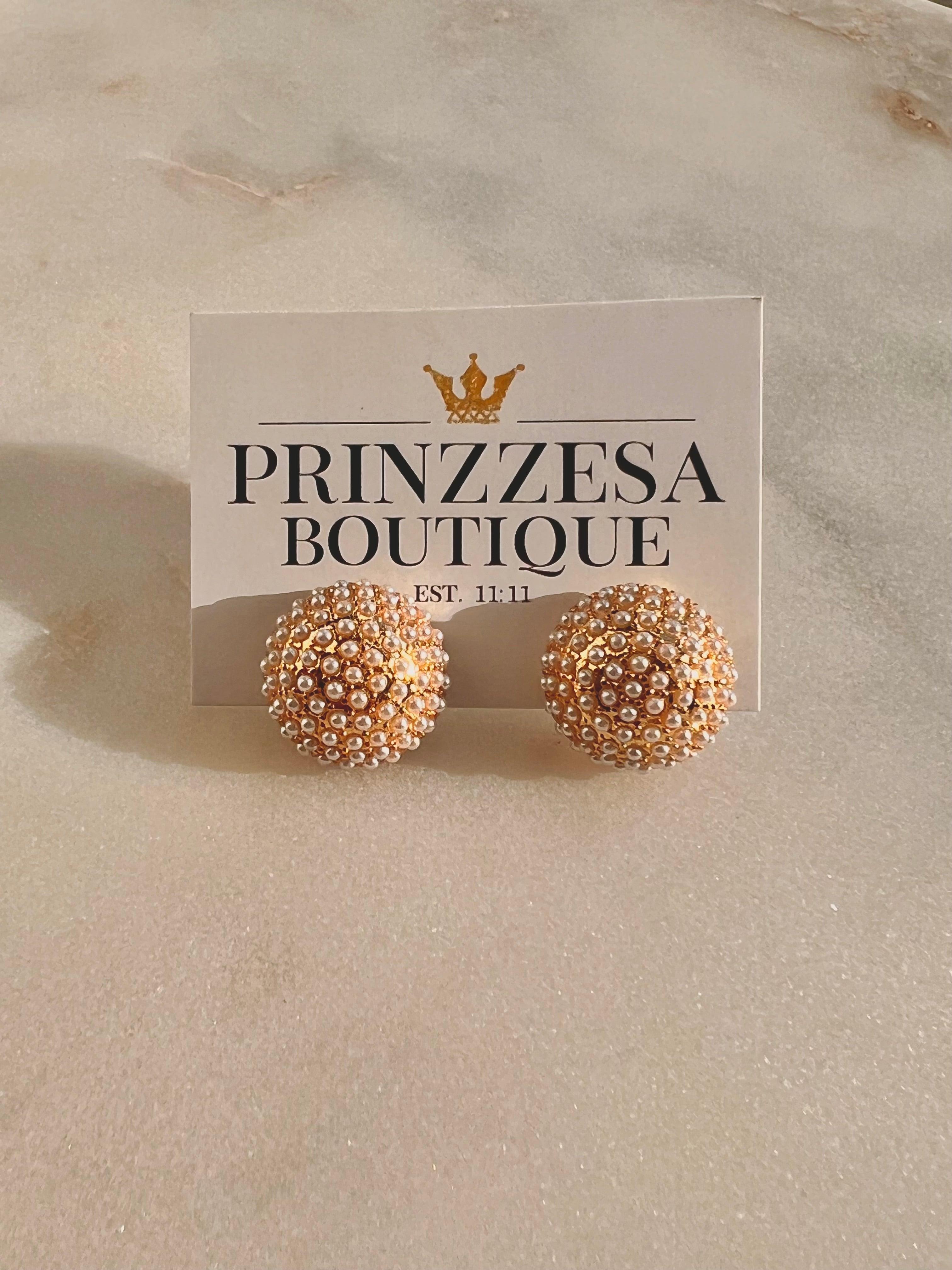 Elegant Gabi Pearl Earrings for Women - Classic White Freshwater Pearl Studs - Perfect for Weddings, Parties & Everyday Wear