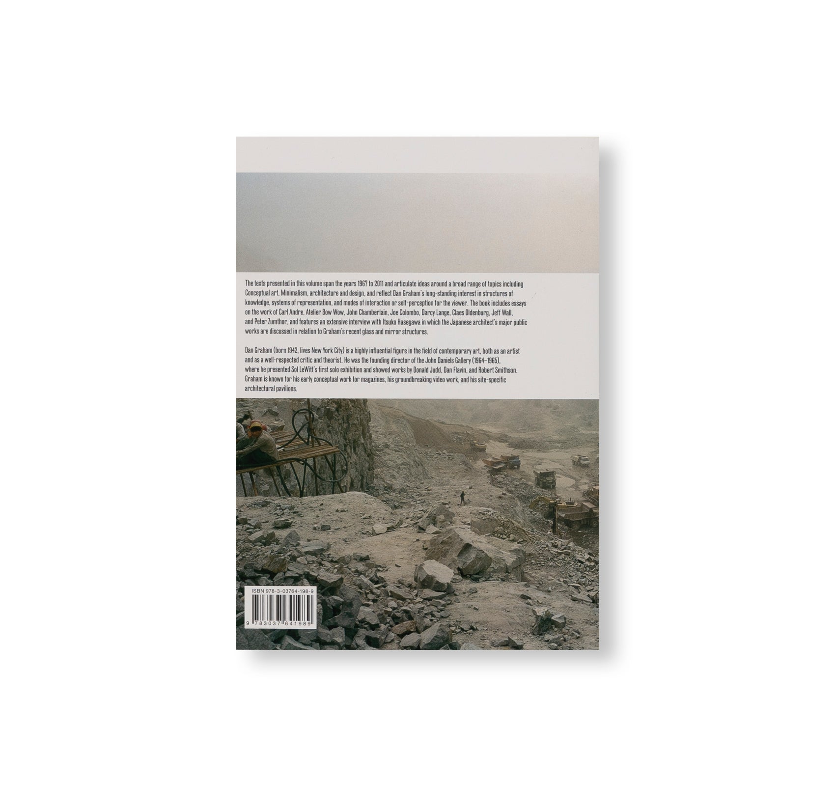 NUGGETS – New and Old Writing on Art, Architecture, and Culture by Dan Graham | Art Theory Book for Artists, Architects & Cultural Studies | Perfect for Research, Academic Study & Creative Inspiration