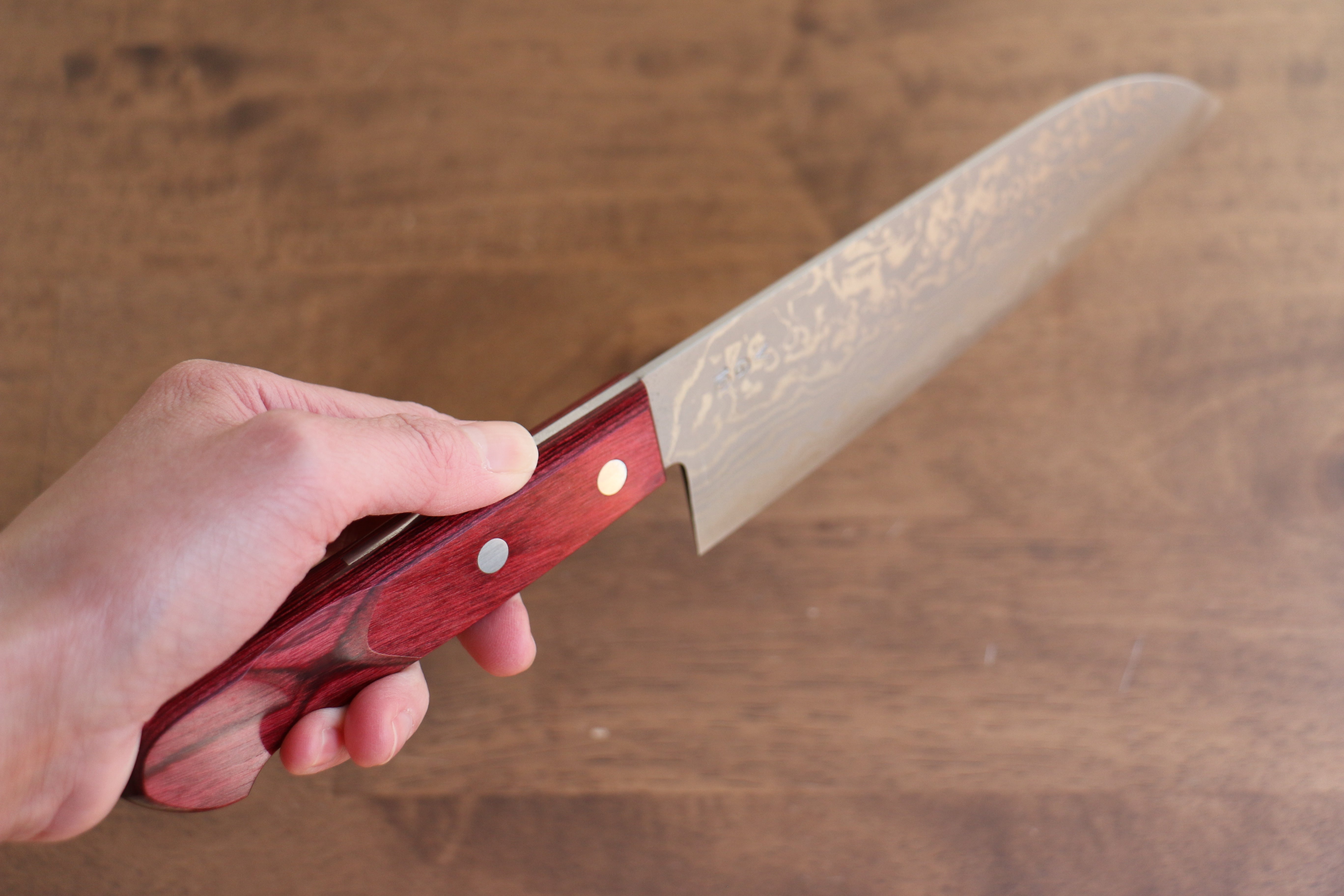 Premium Nao Yamamoto VG10 Damascus Santoku Knife 170mm - Japanese Chef Knife with Red Pakka Wood Handle - Perfect for Slicing, Dicing & Chopping Vegetables, Meat & Fish