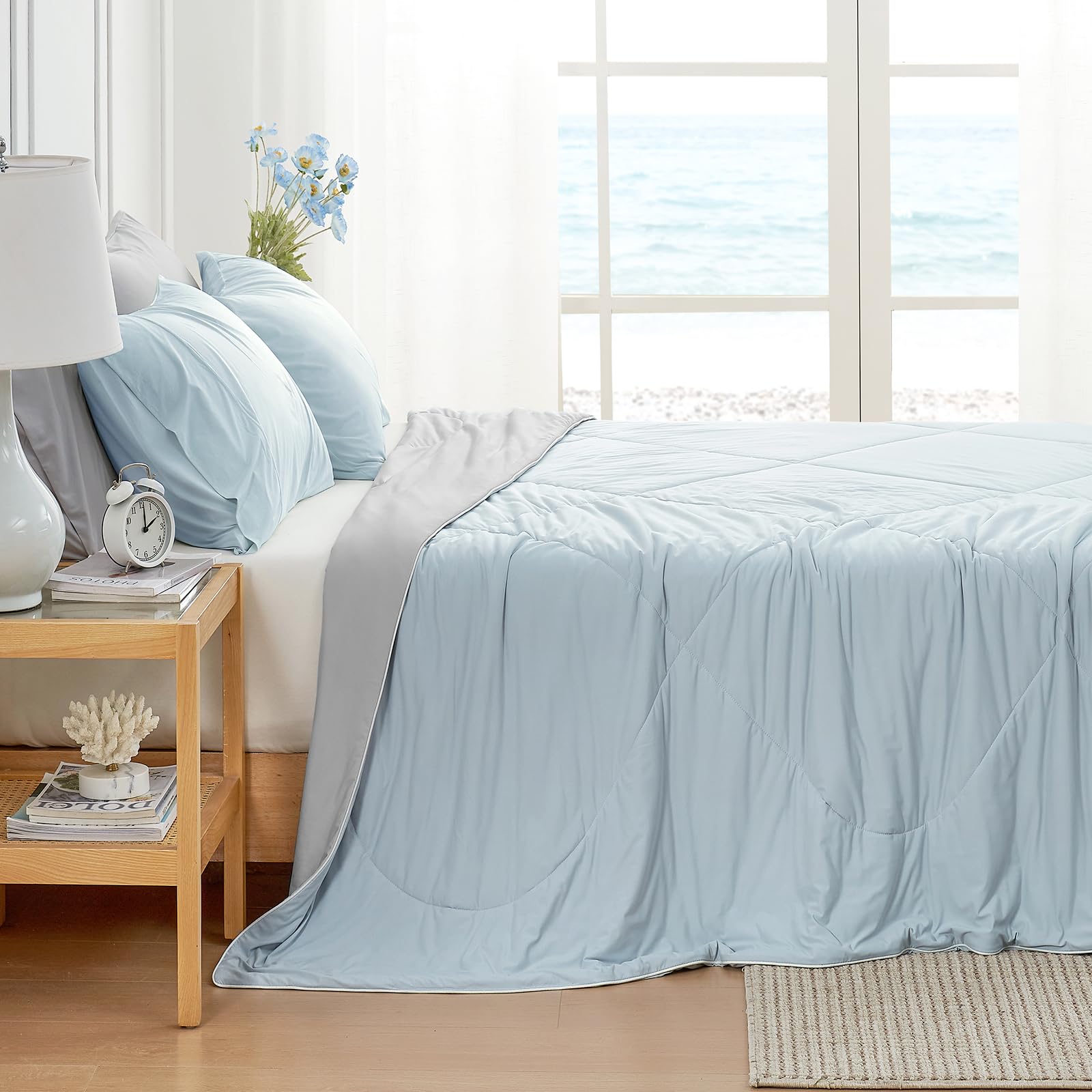 Cooling Comforter Twin Size - Breathable Lightweight Summer Blanket for Hot Sleepers & Night Sweats | Gray Blue Silk Smooth Bedding | Perfect for Warm Weather & Air-Conditioned Rooms