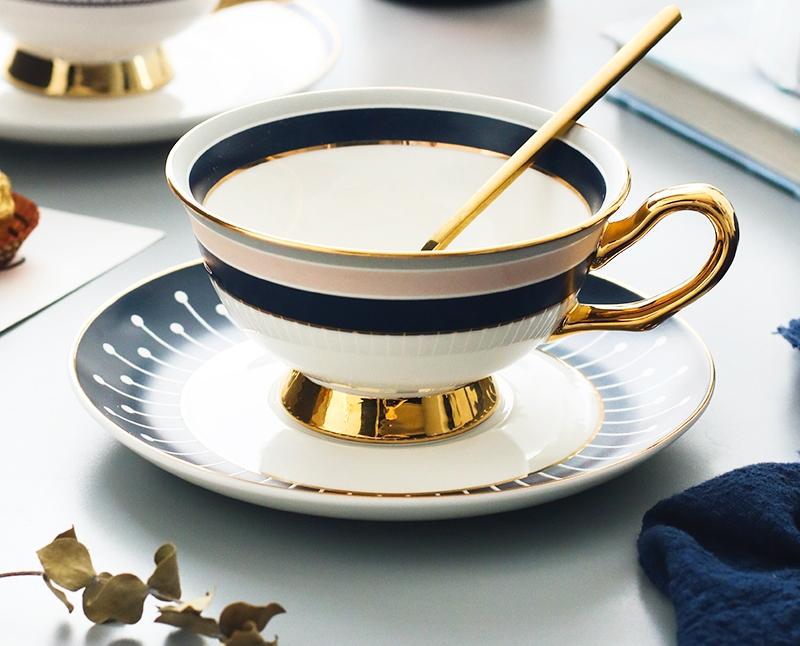 Premium British Tea Cups and Porcelain Coffee Cups Set with Gold Trim - Elegant Latte Cups with Saucers & Gift Box - Perfect for Afternoon Tea, Coffee Break, and Thoughtful Gifting