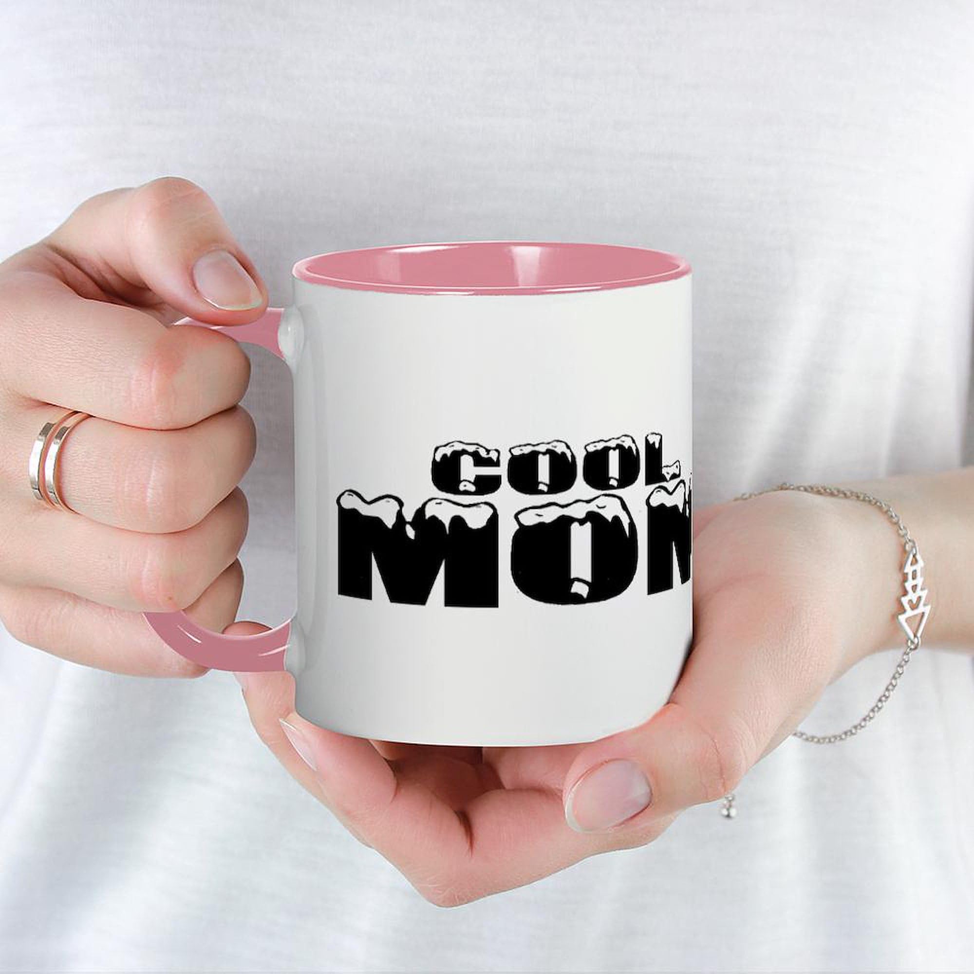 Cool Mom Ceramic Coffee Mug 11 oz (325 ml) - Funny Gift for Mothers, Best Friends & Women - Perfect for Tea, Coffee & Hot Beverages at Home, Office or Gifts