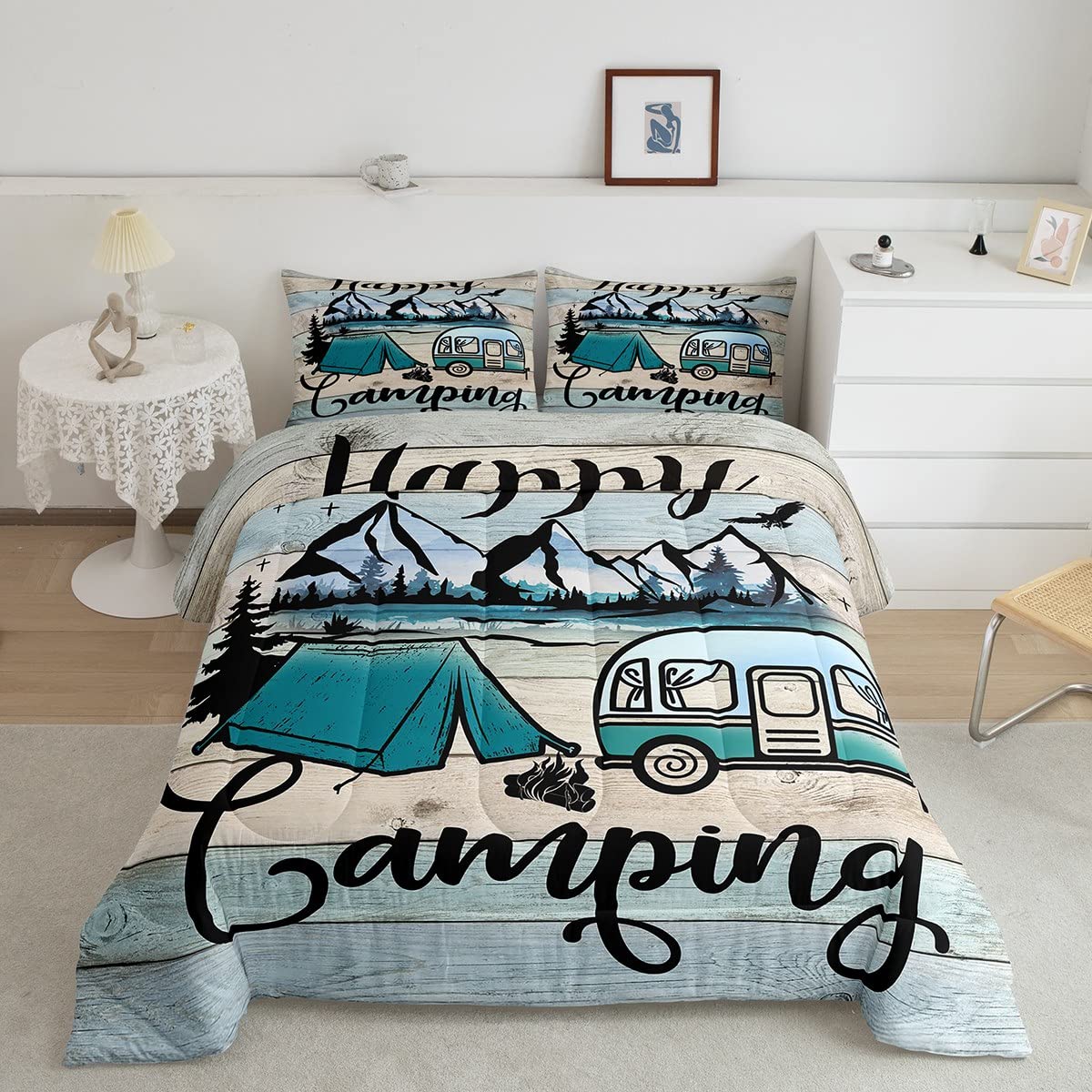 Happy Camping Comforter Set Queen - Rustic Farmhouse Duvet Cover with Vintage Wooden Design, RV & Camper Themed Bedding for Cozy Cabin Decor | Perfect for Camping Trips, RV Adventures & Cozy Cabin Retreats