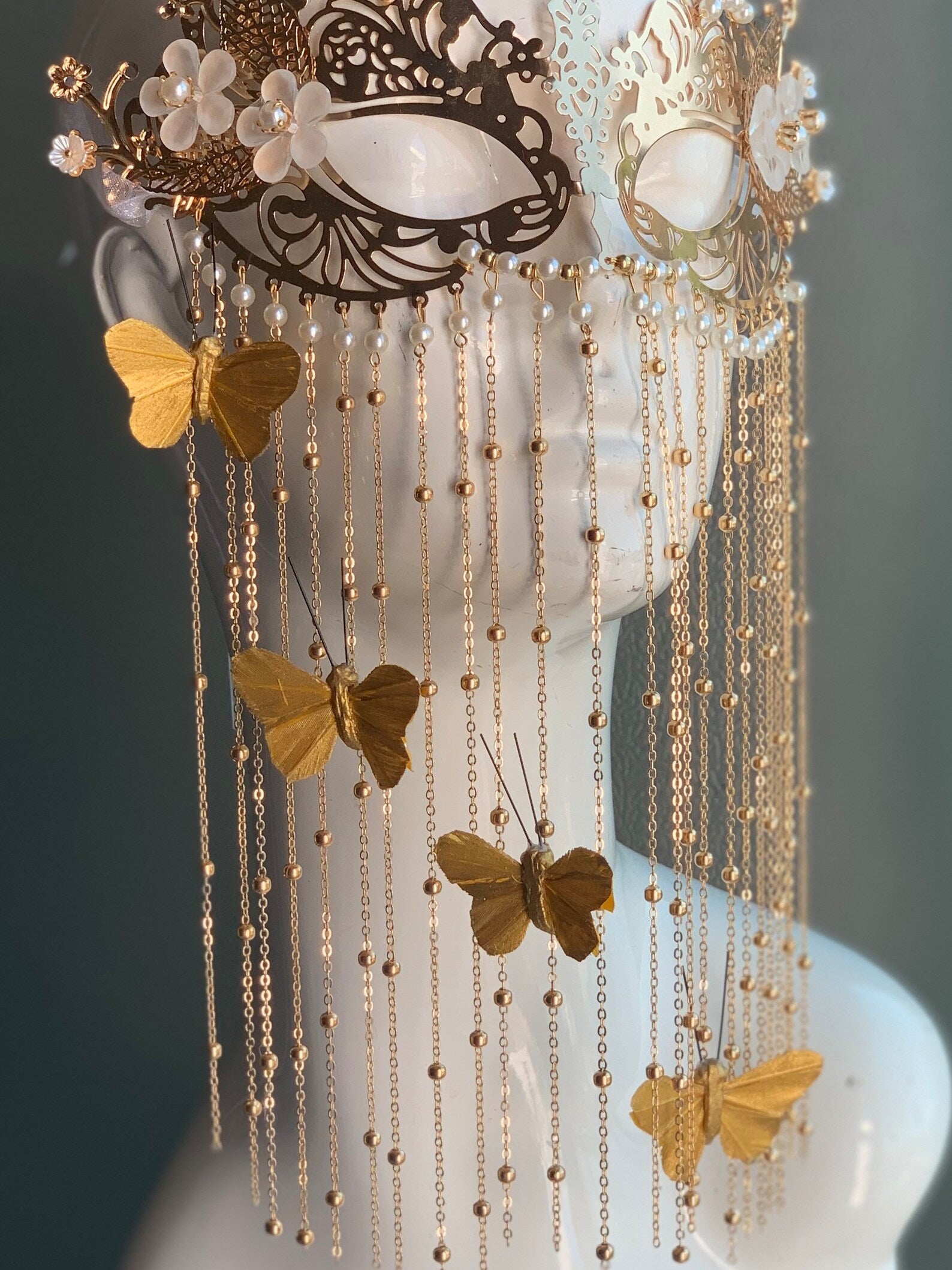 Butterfly Chain Mask - Gold Plated Elegant Face Covering for Women & Men | Perfect for Parties, Weddings, and Special Occasions