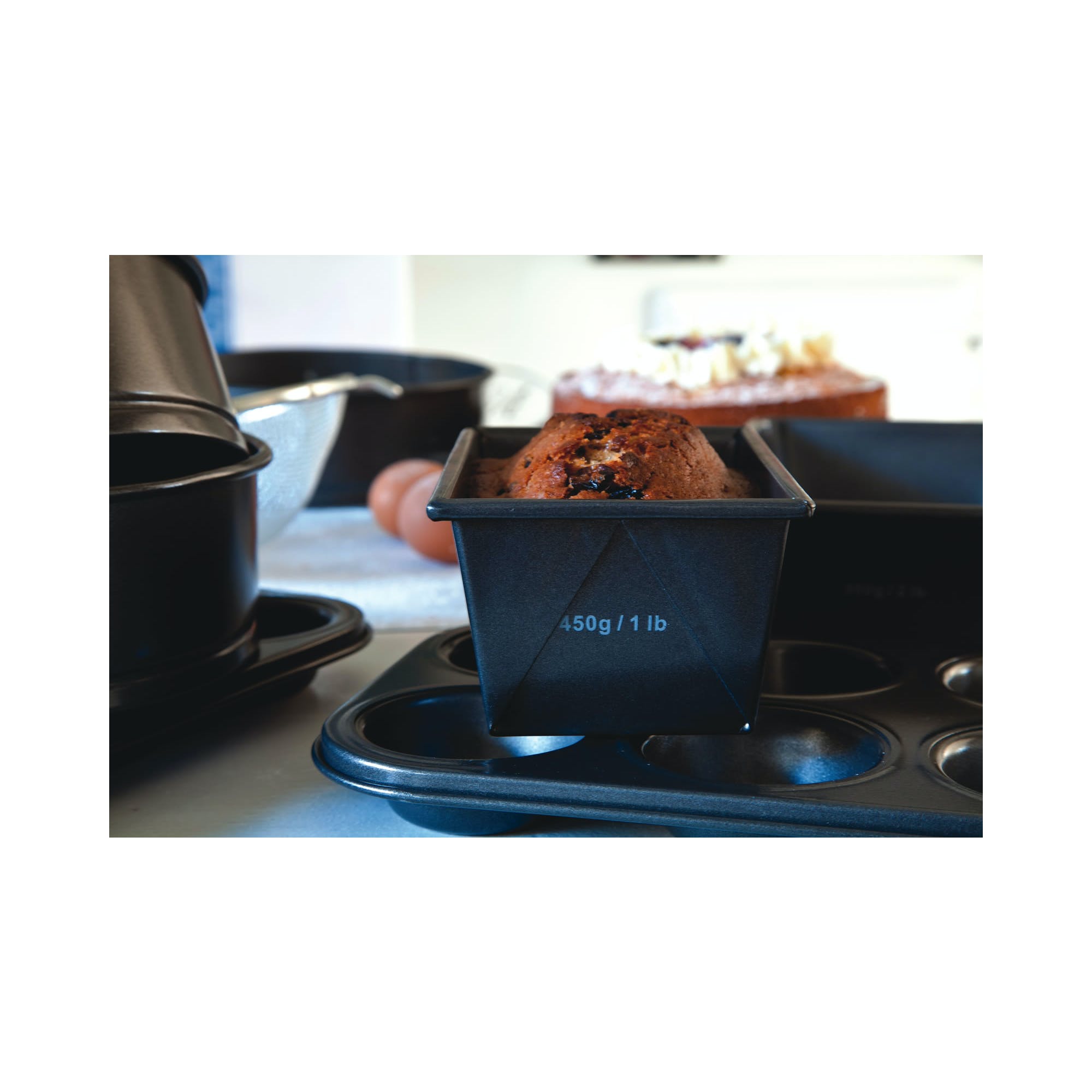 Non-Stick Loaf Pan 1LB (15 x 9cm) - Perfect for Baking Bread, Banana Bread & Pound Cake - Ideal for Home Bakers & Kitchen Use