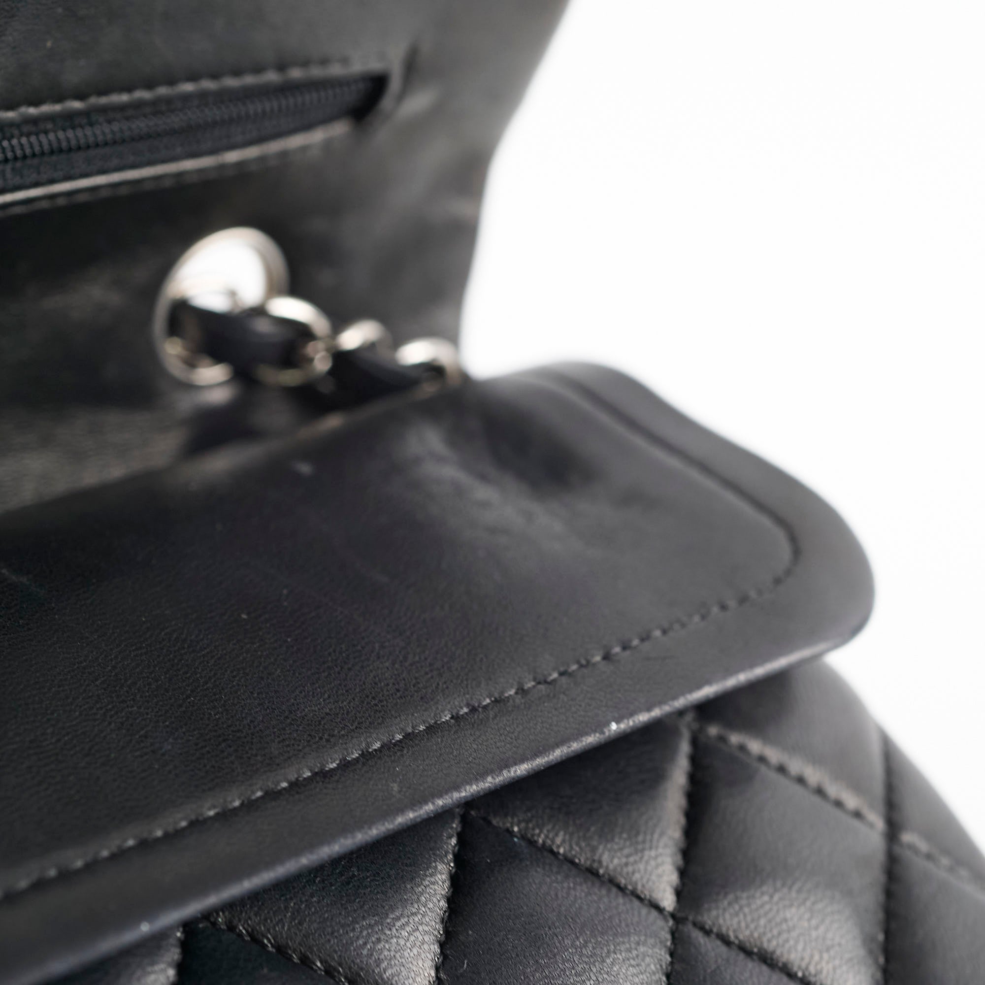 Chanel Medium M/L Classic Flap Bag in Black - Timeless Luxury Handbag for Women | Perfect for Evening Events, Date Nights & Special Occasions