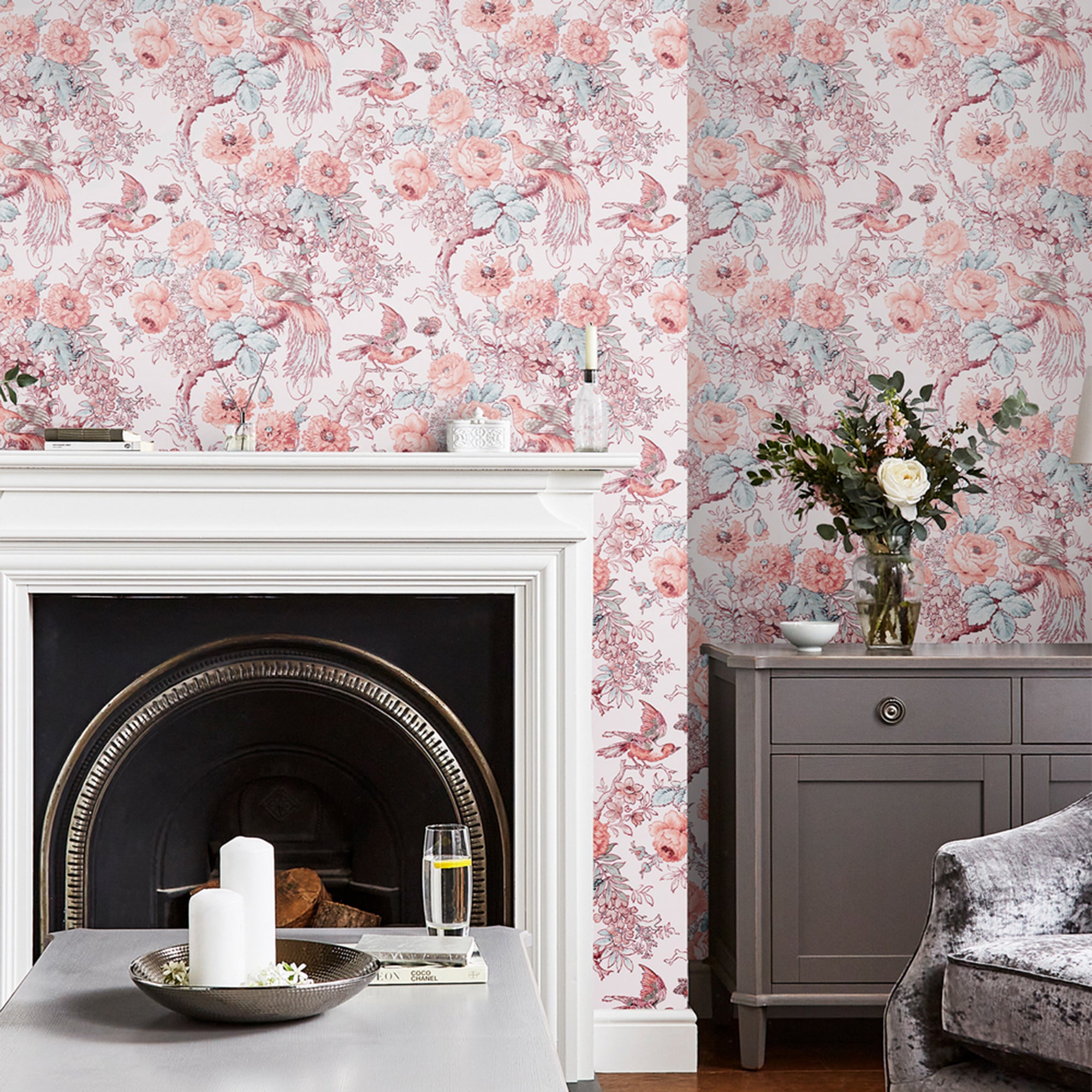Laura Ashley Birtle Blush Floral Wallpaper - Peel and Stick Removable Wallpaper for Bedroom, Living Room, Nursery Decor - Self-Adhesive Wallpaper Roll for Home Renovation & DIY Projects