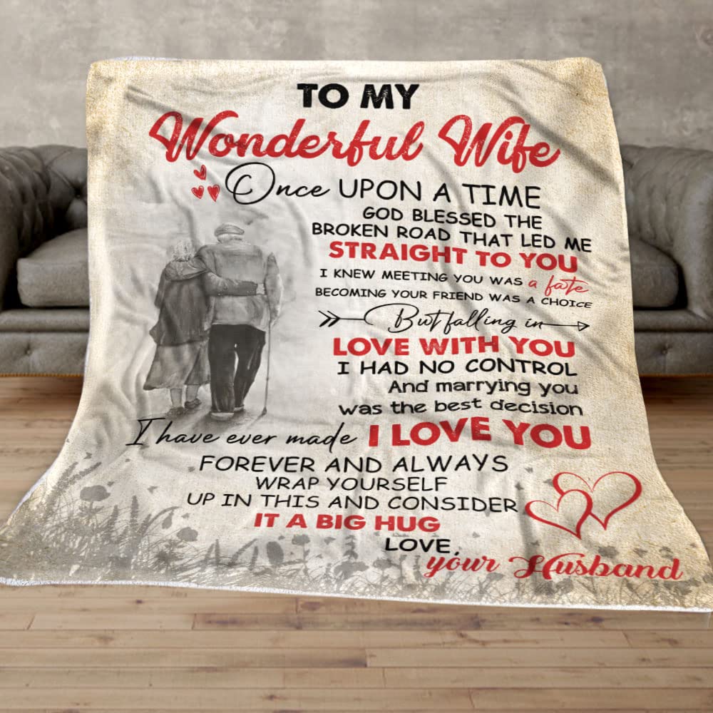 Personalized 'To My Wonderful Wife' Custom Throw Blanket - Romantic Love Letter Design with Custom Name - Perfect Anniversary, Valentine's Day & Wedding Gift for Her - Cozy Gift Idea for Couples, Bedroom Decor & Romantic Surprises