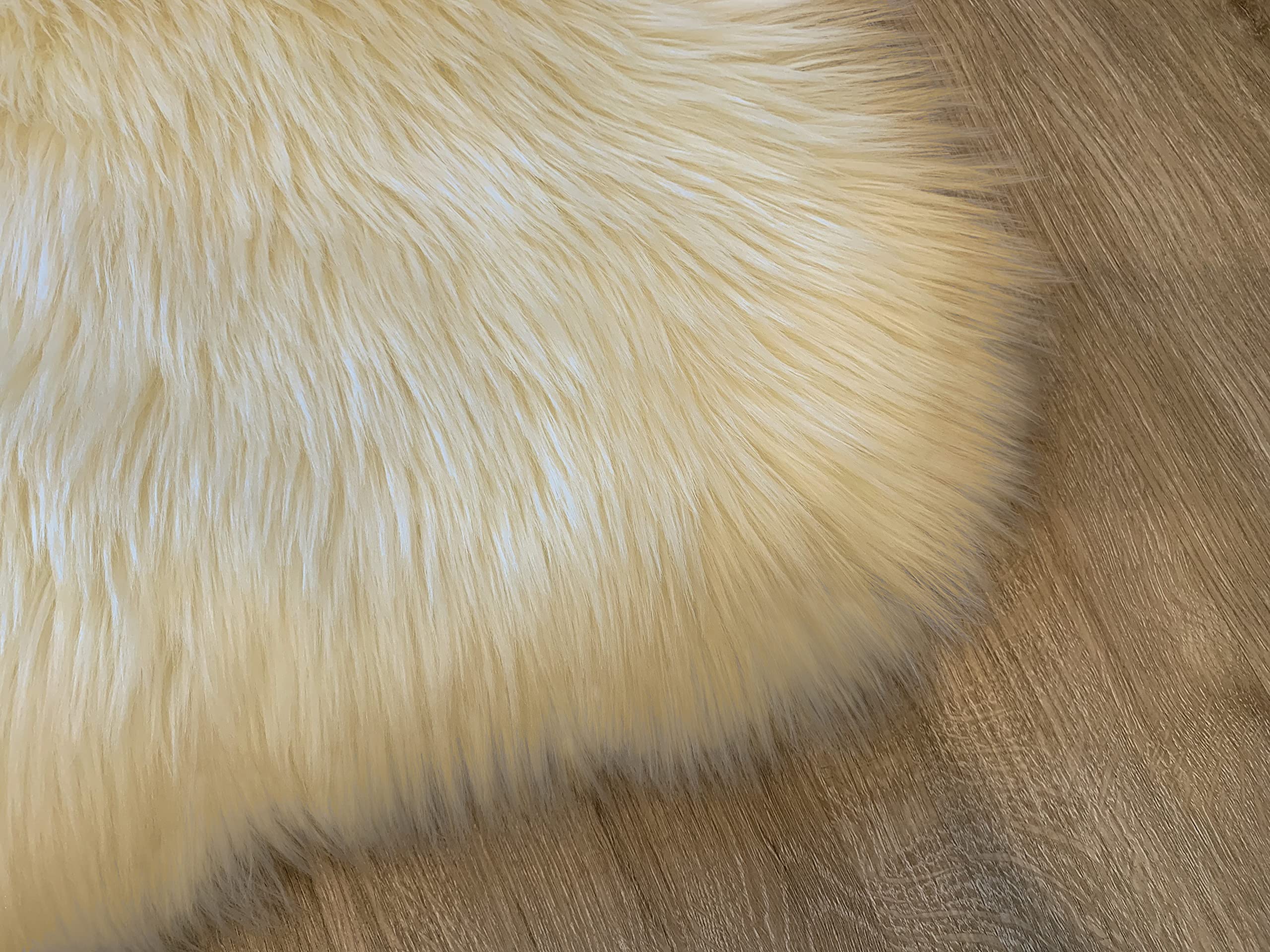 LAMBZY Faux Sheepskin Rug - Ultra Soft Hypoallergenic Shaggy Carpet for Living Room, Nursery & Sofa - Plush Cream Area Rug 9x12 Feet - Perfect for Cozy Home Decor, Kids Play Area & Bedroom Accent