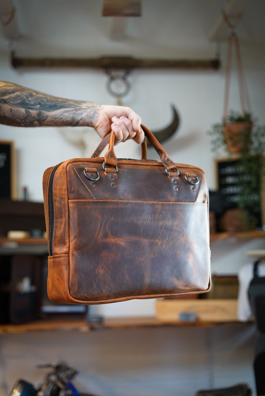 Premium Business Briefcase for Professionals - Hillbilly Copper Leather Laptop Bag - Ideal for Office, Meetings, and Business Travel