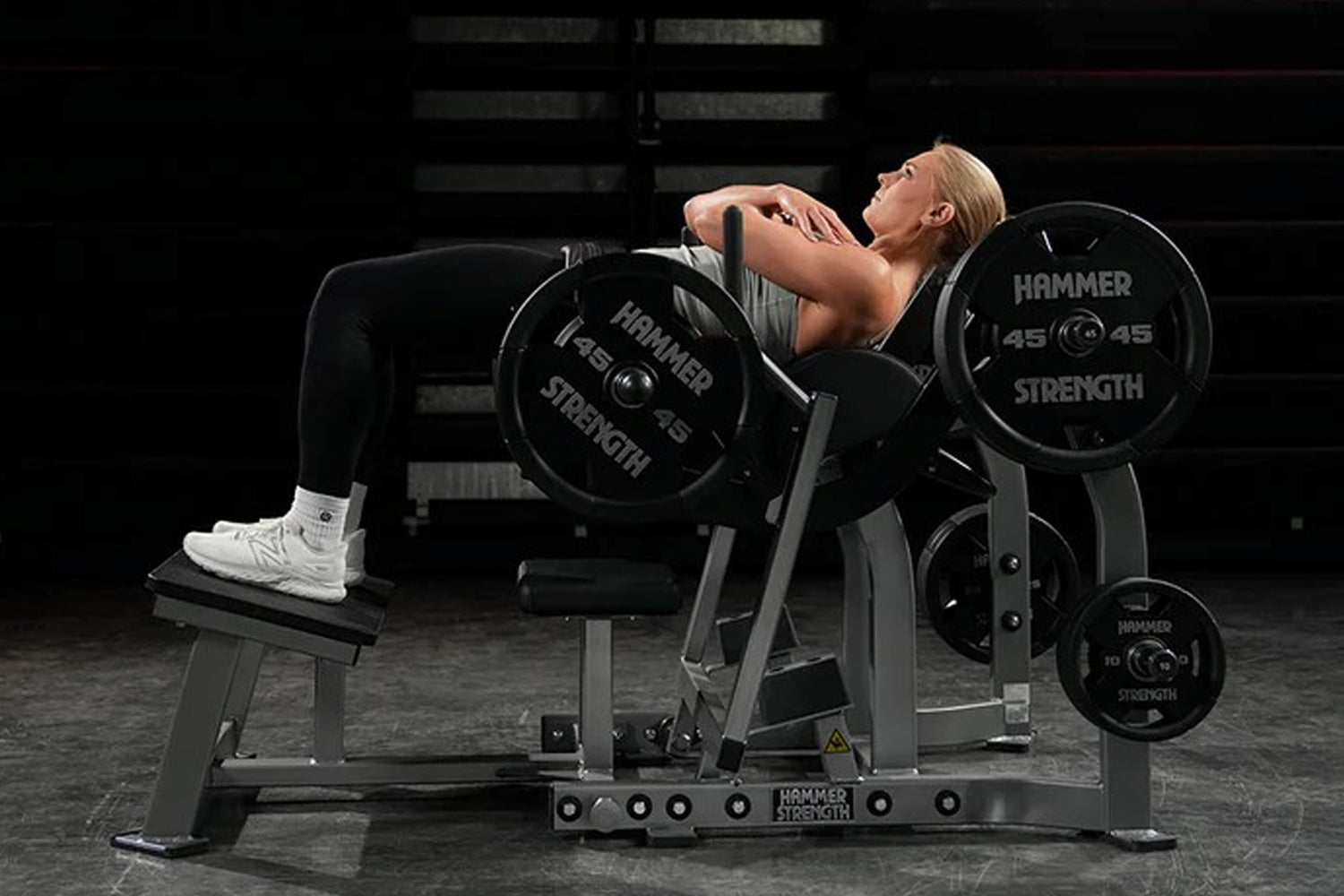 Hammer Strength Plate Loaded Glute Drive Machine - Professional Gym Equipment for Glute Workouts & Strength Training - Perfect for Home Gyms & Commercial Fitness Centers
