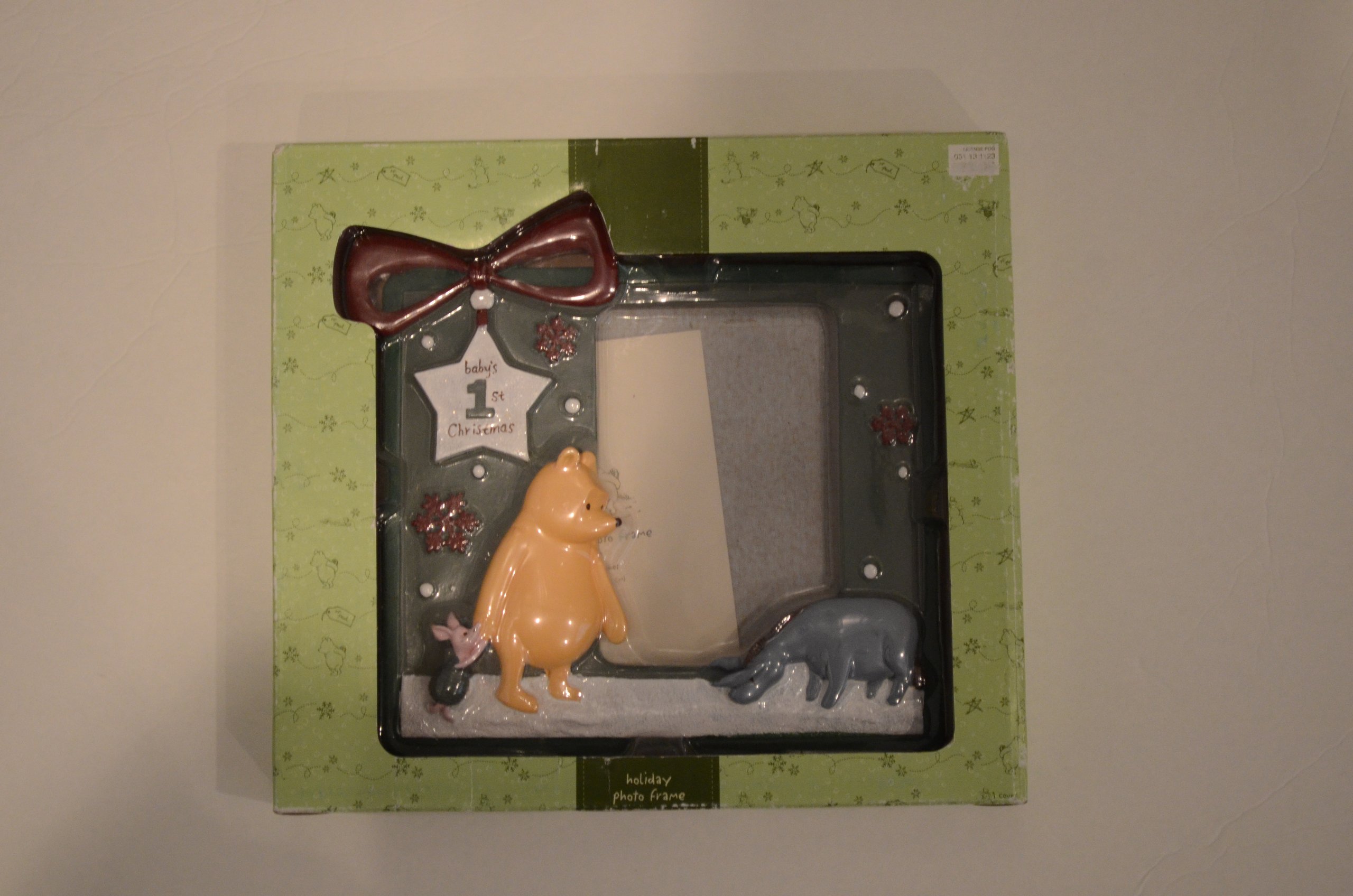 Disney Classic Winnie the Pooh Picture Frame - Wooden Keepsake Photo Display for Nursery, Baby Room Decor & Gift Ideas