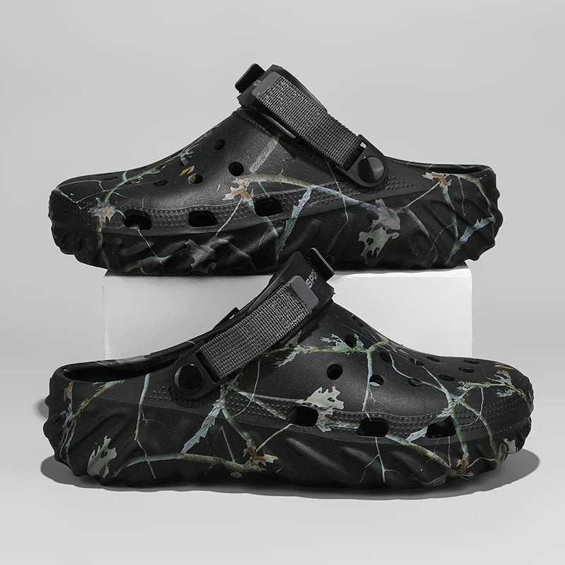 **Men's Summer Sandals - Breathable Holey Flip Flops & Clogs for Beach, Pool, and Casual Wear - Lightweight Comfortable Fashion Slippers**
