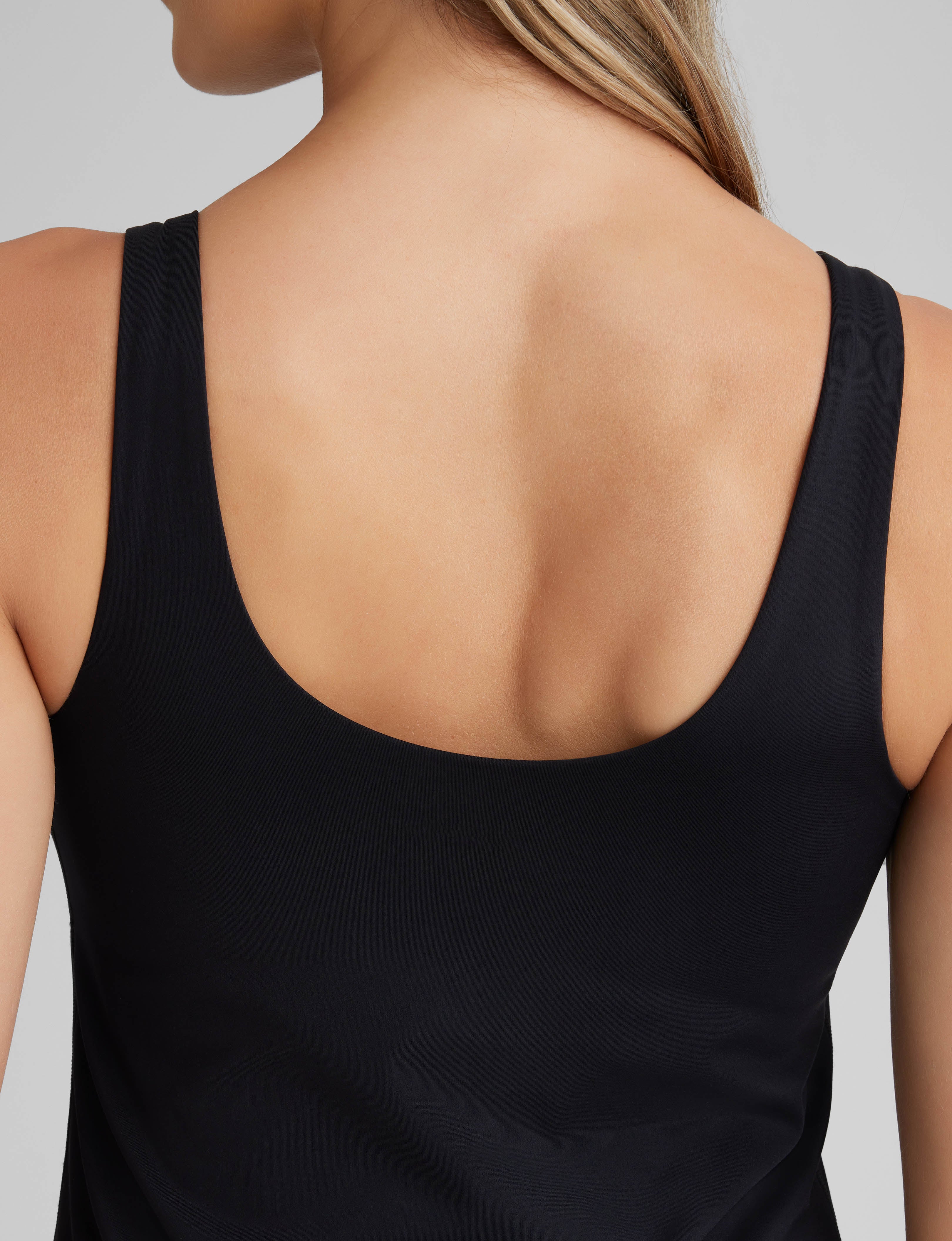 360° Stretch Women's Movement Dress - Comfortable & Breathable for Yoga, Running & Active Lifestyle