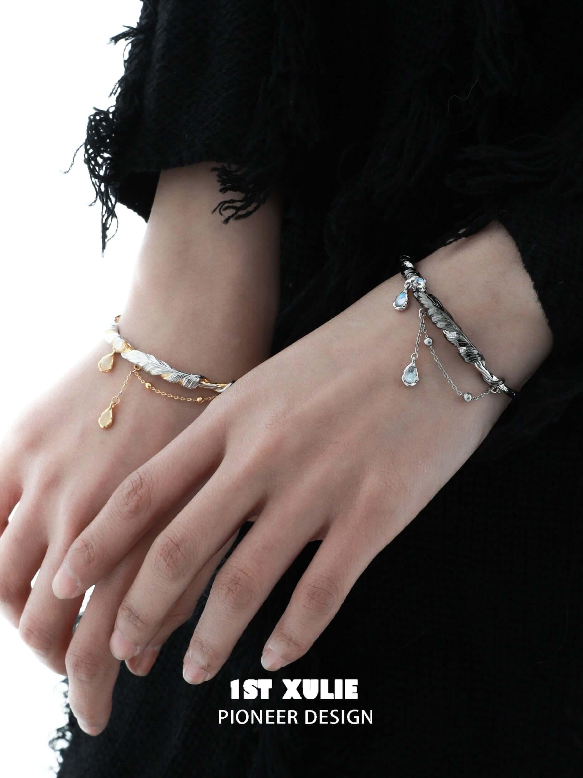 Lucifer 18K Gold Charm Bangle Bracelet™ - Elegant Jewelry for Women, Gift for Her - Perfect for Parties, Weddings & Special Occasions