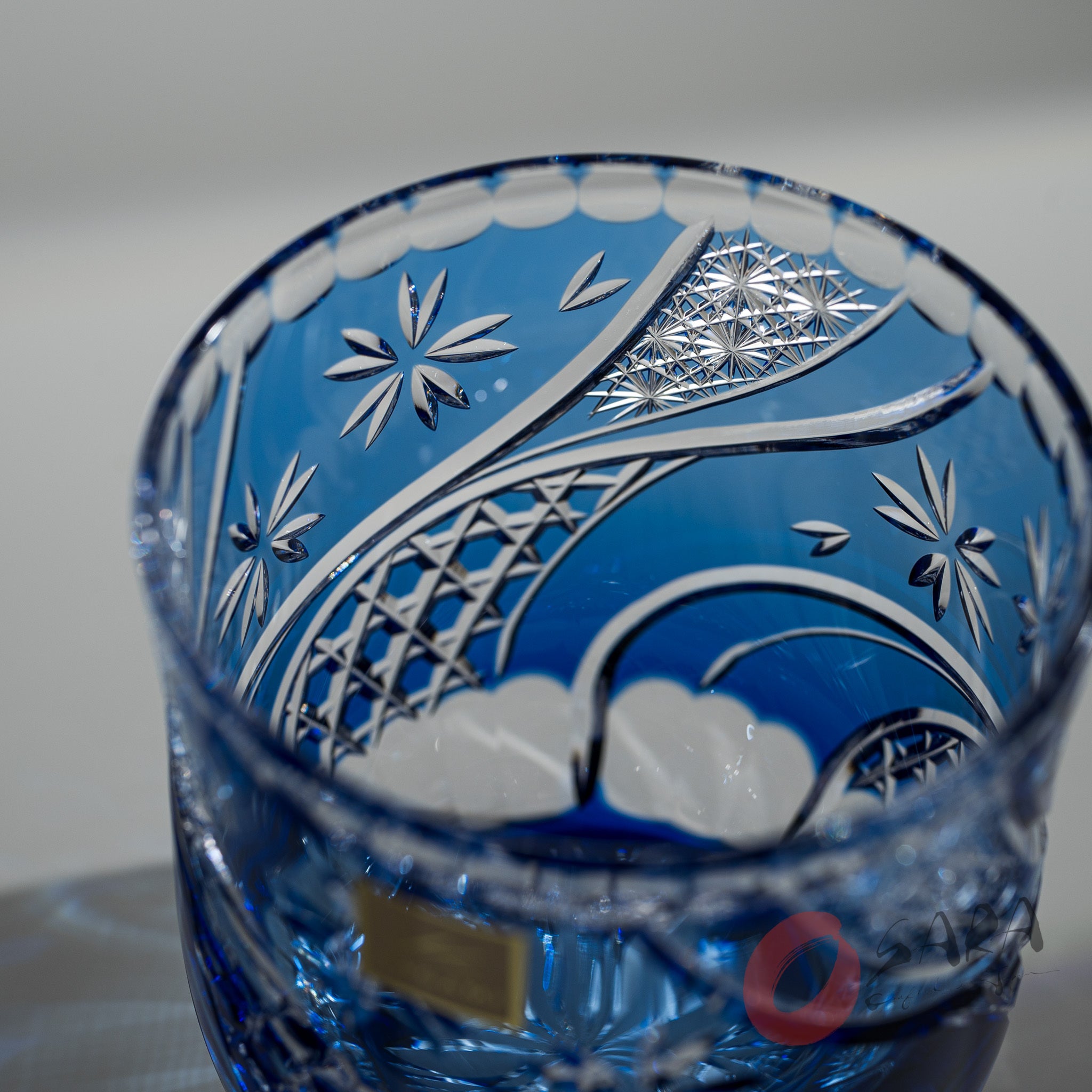 KAGAMI Crystal Edo Kiriko Rock Glass - Handcrafted Japanese Cut Glass Whiskey Tumbler with Floating Cherry Blossoms Design - Elegant Blue Drinking Glass for Cocktails, Whiskey & Home Bar Decor