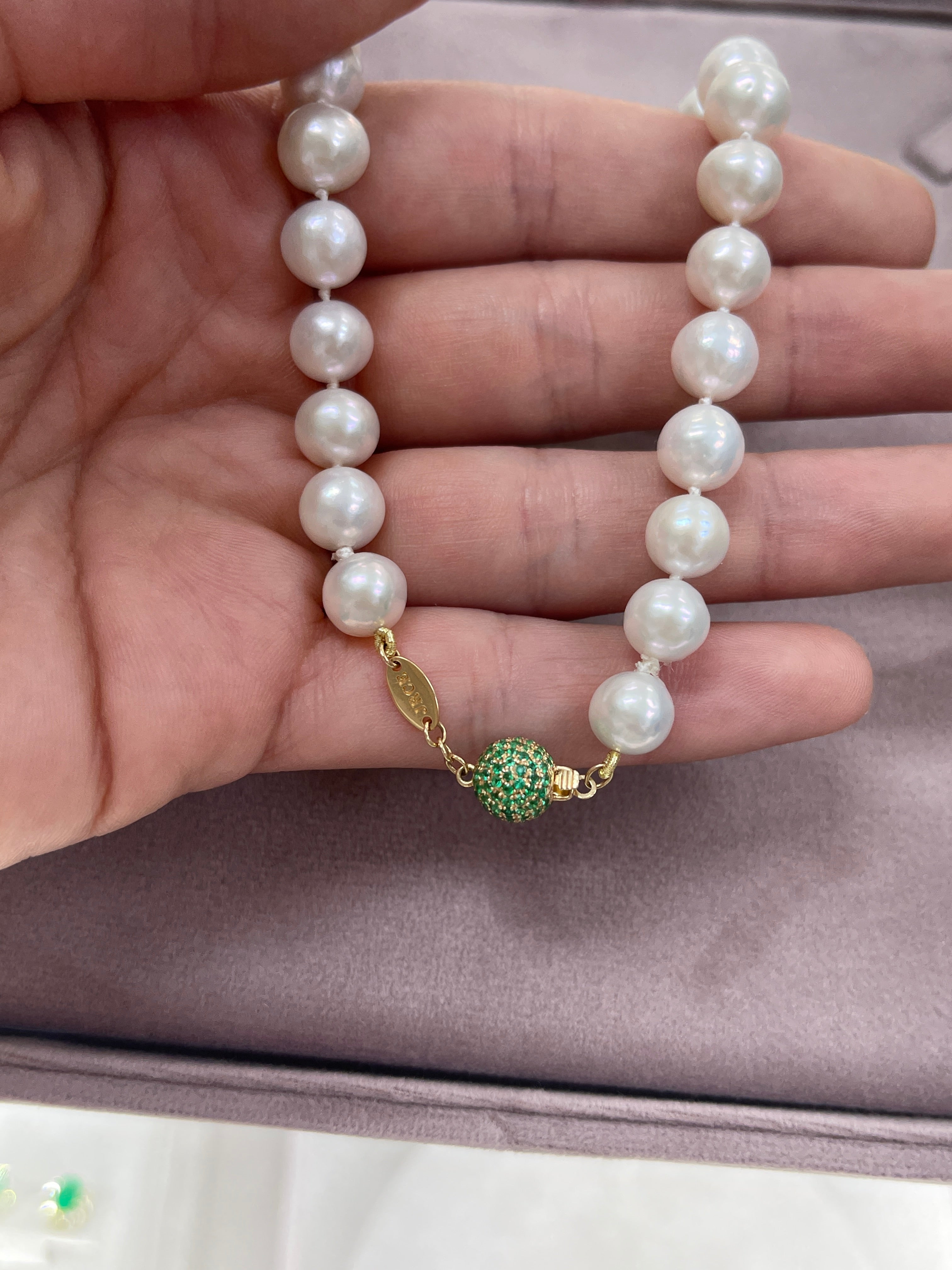 7.82 Carat Colombian Emerald & Diamond Halo Akoya Pearl 18K White Gold Necklace - Elegant Jewelry for Weddings, Anniversaries & Special Occasions